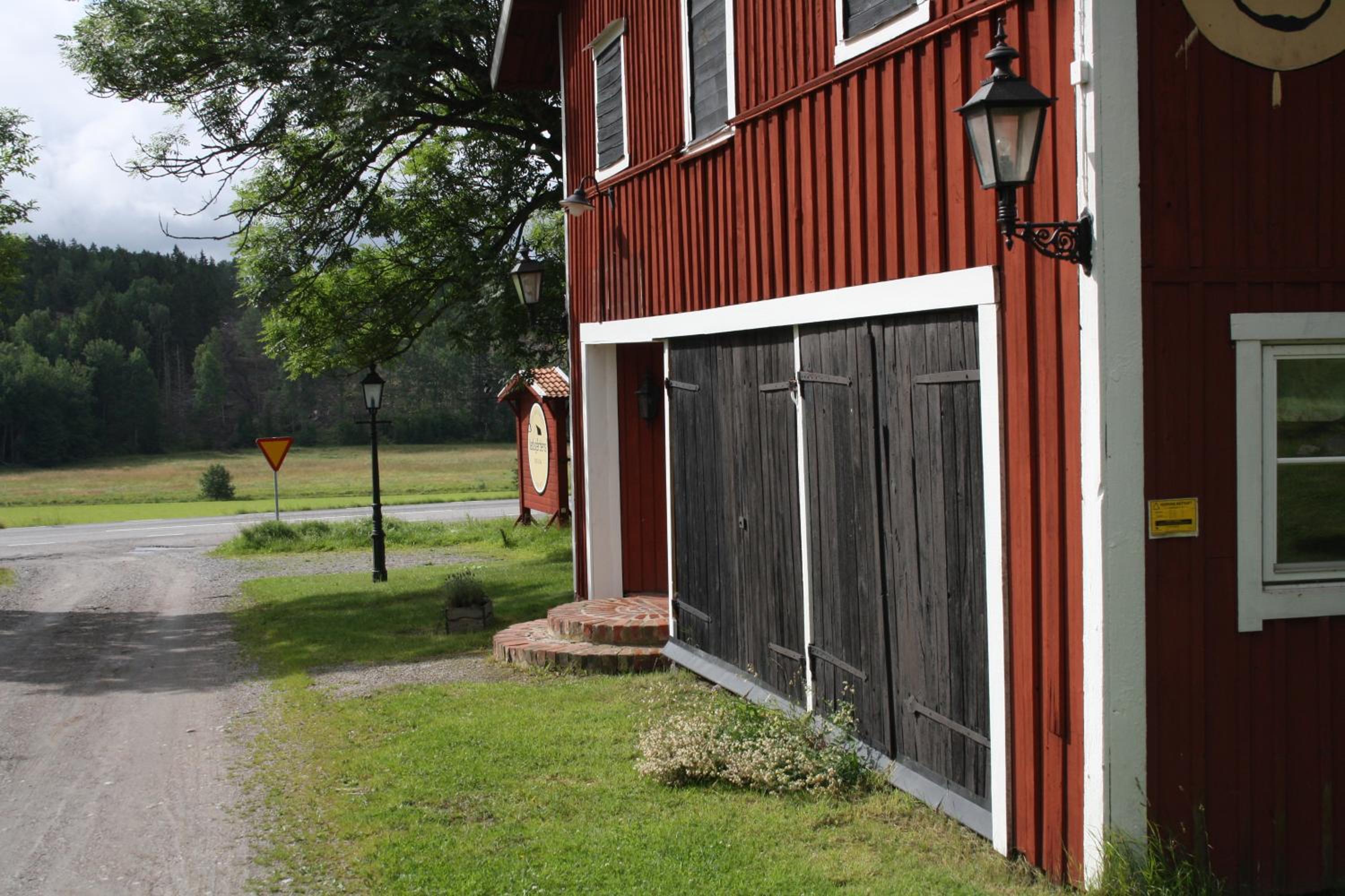 Ladugårdens Pub & Sal view 2
