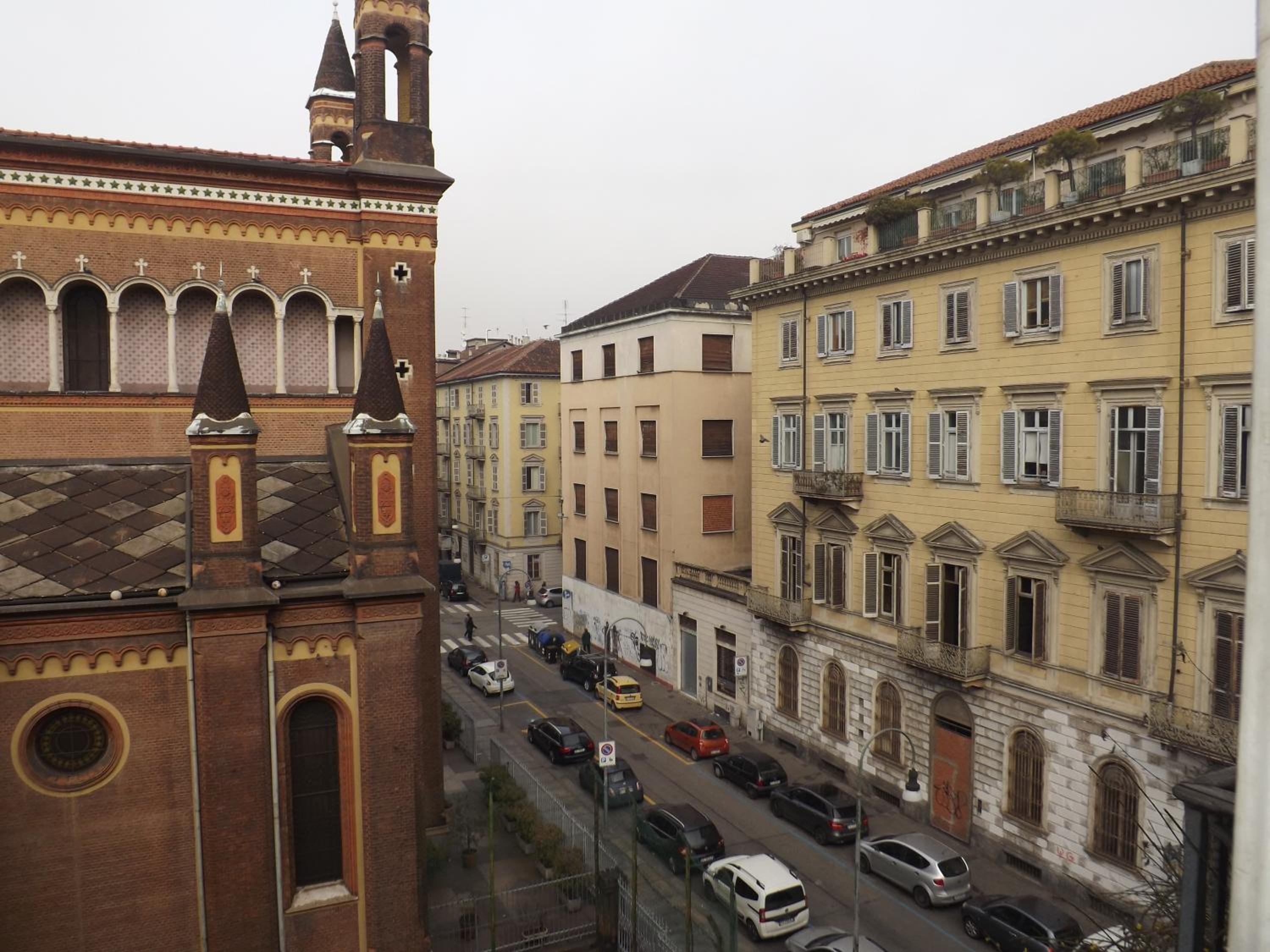 Appartamento Magenta 5 view 2