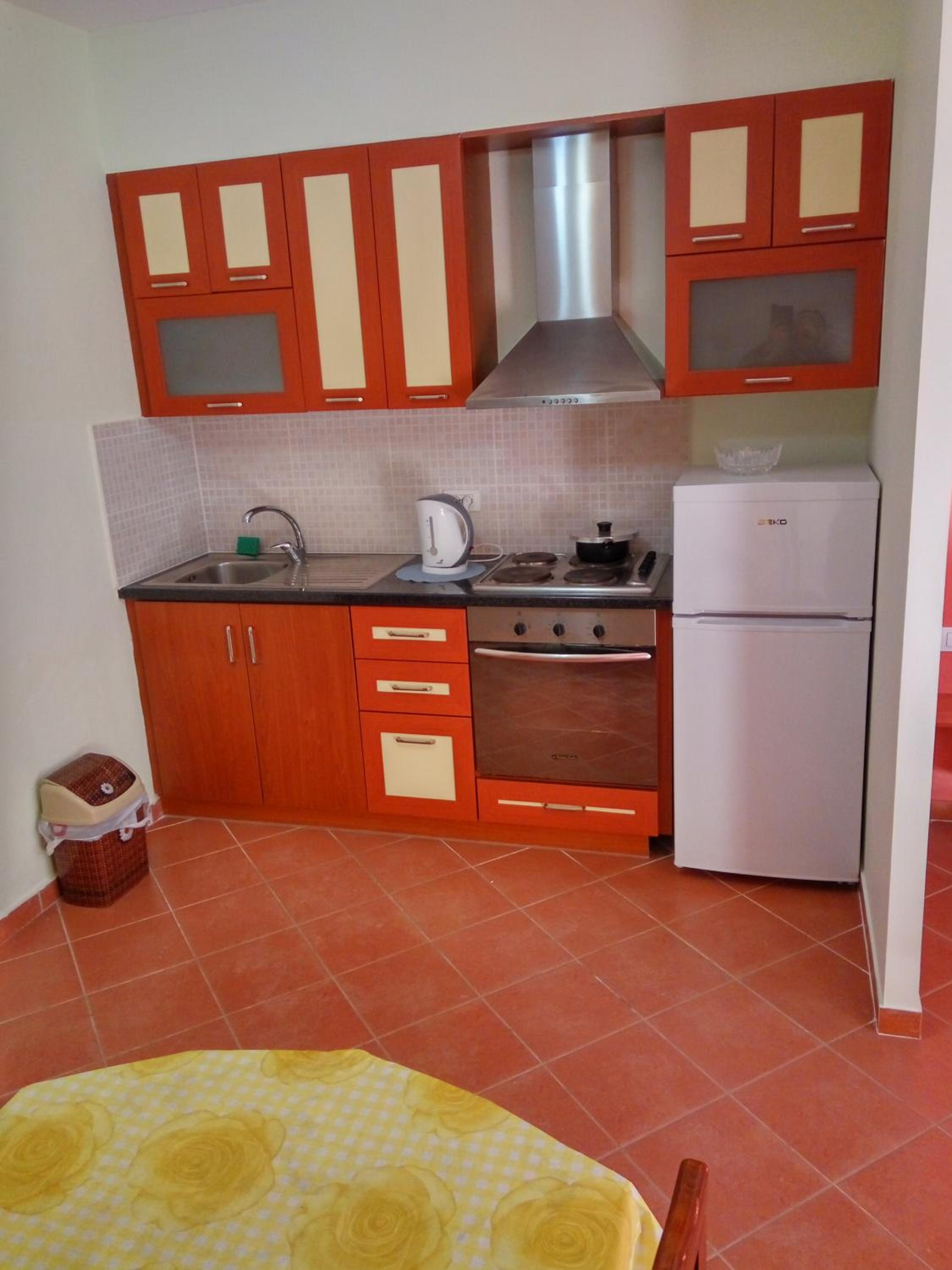 Aldom Apartments