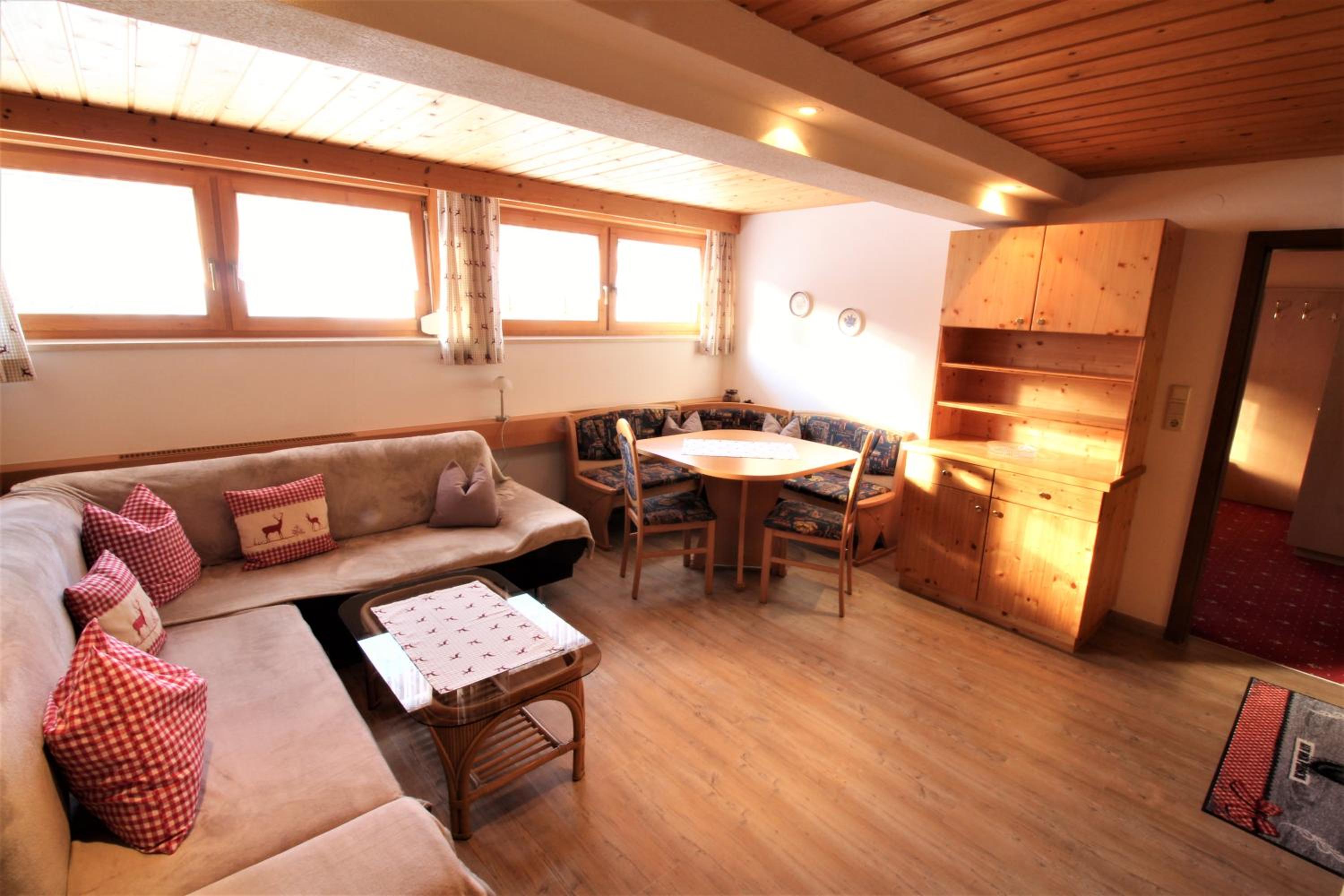 Ivos Sonnenpension