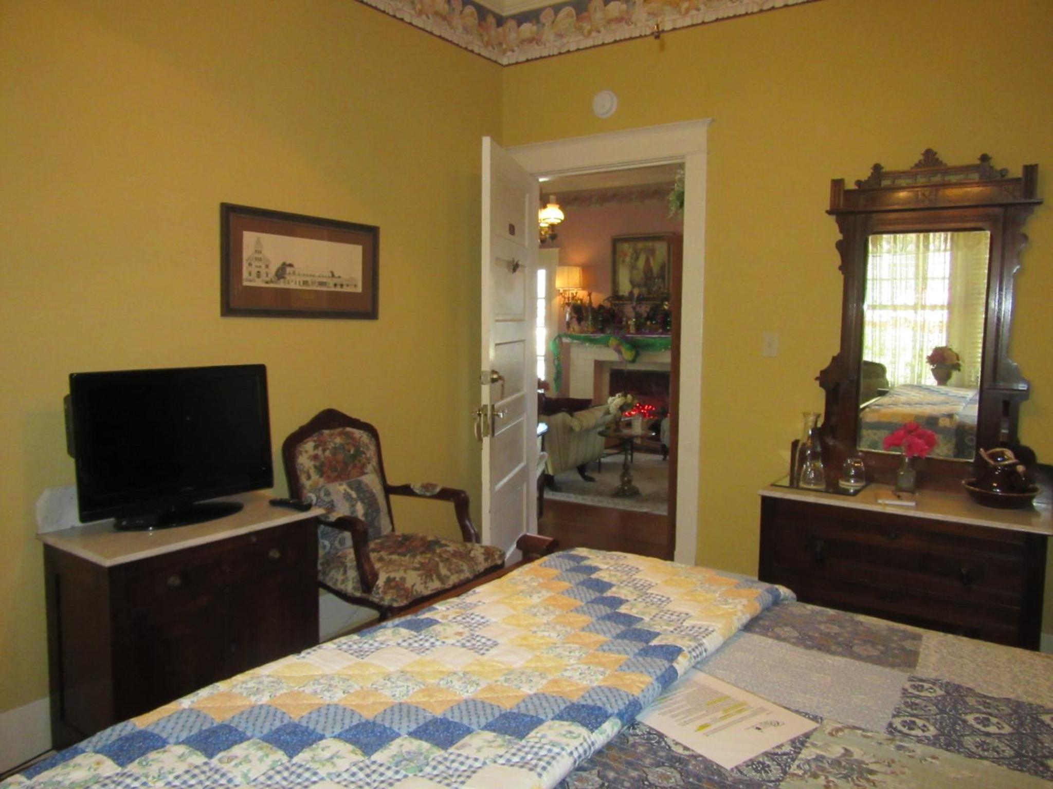 The Carriage House - Property Image 35