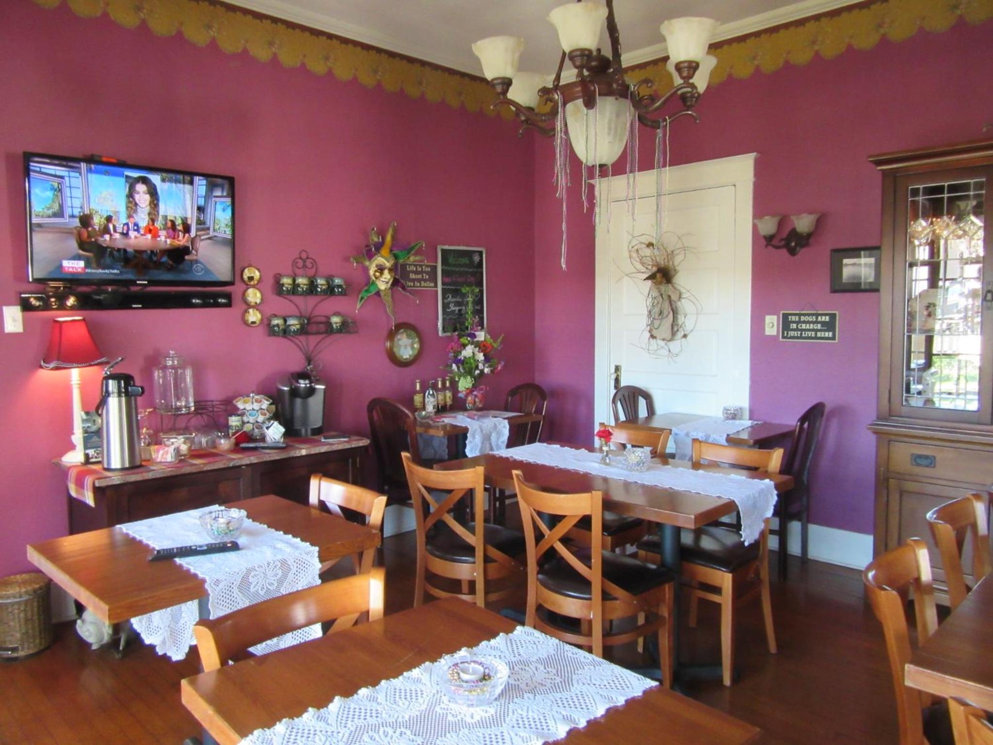 The Carriage House - Property Image 3