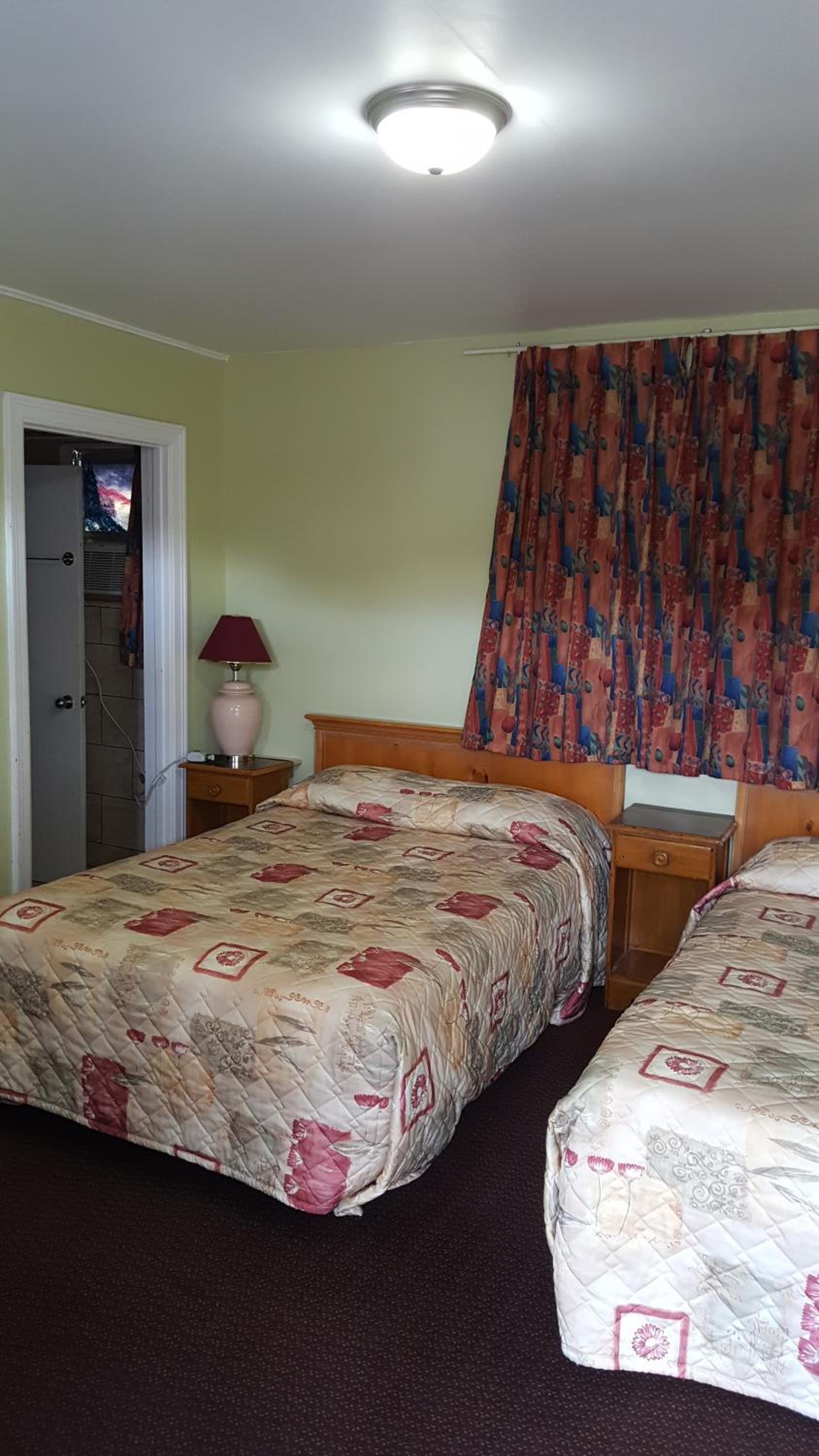 Maples Motel