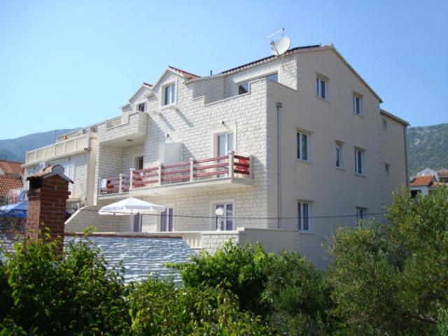 Hotel Apartment Niko - Image 1