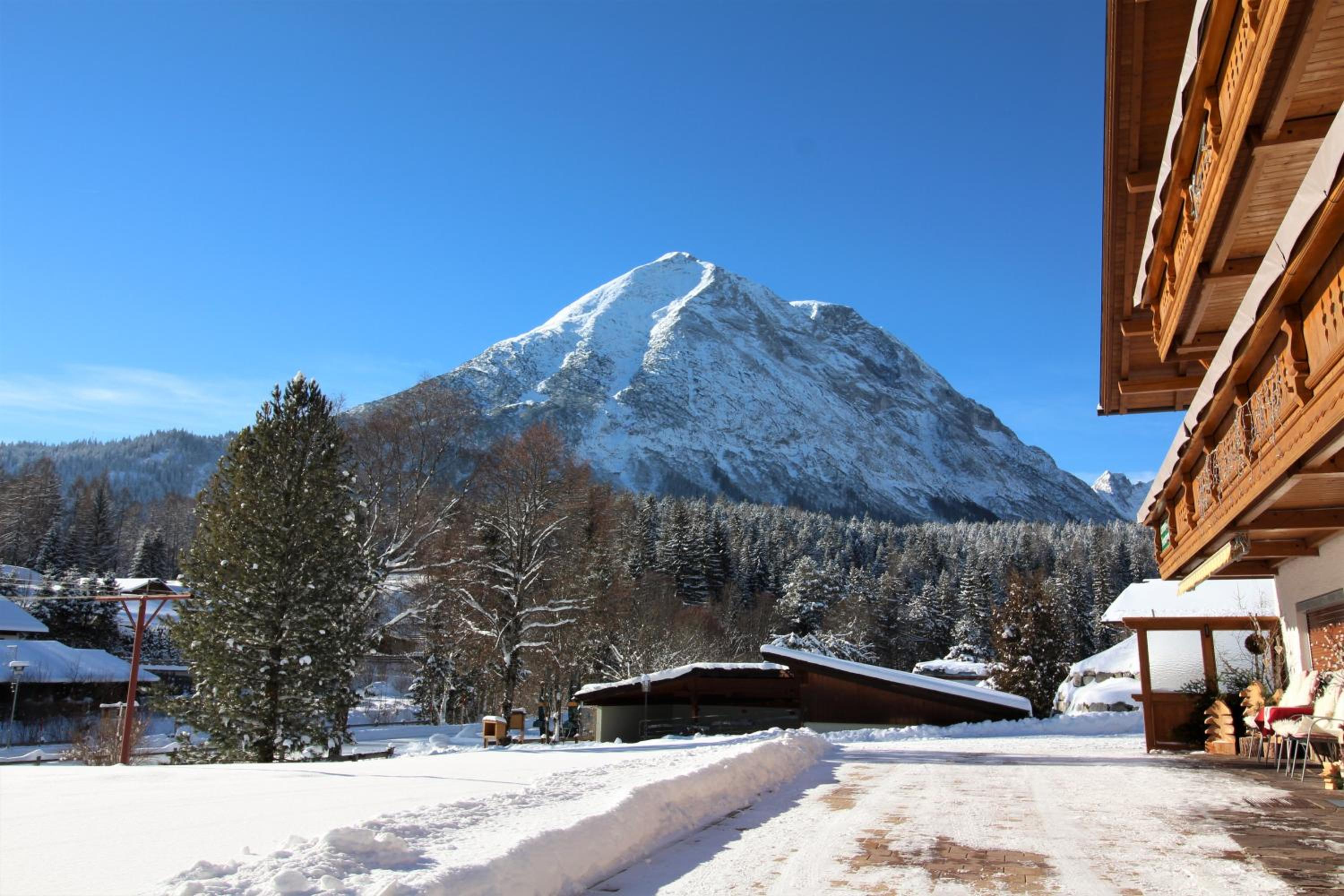 Ivos Sonnenpension