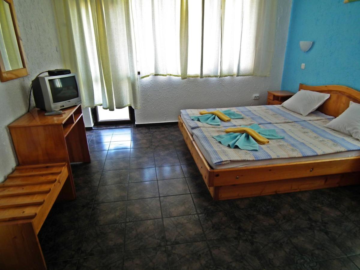 Photo 25