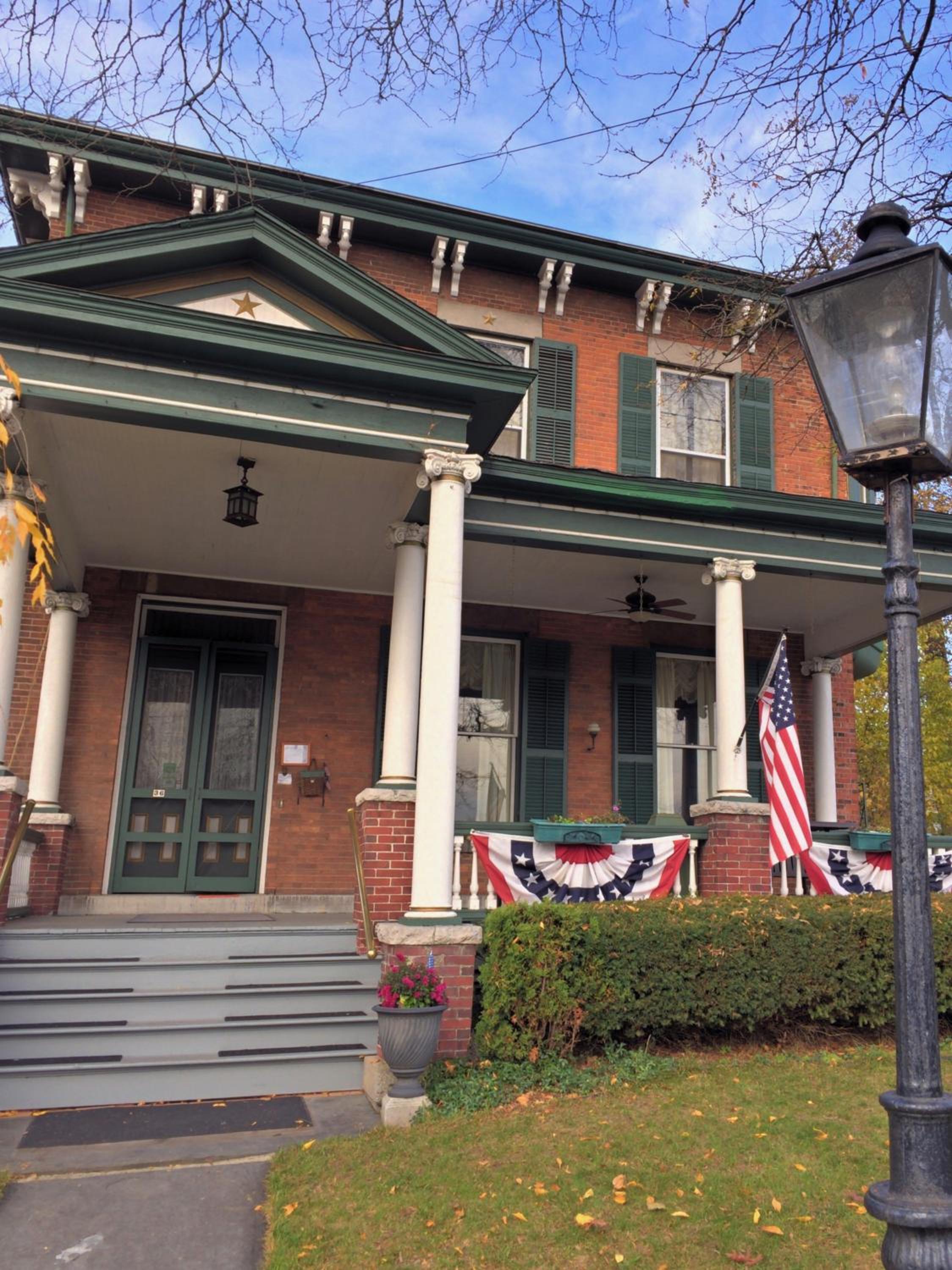 The Gridley Inn B&B