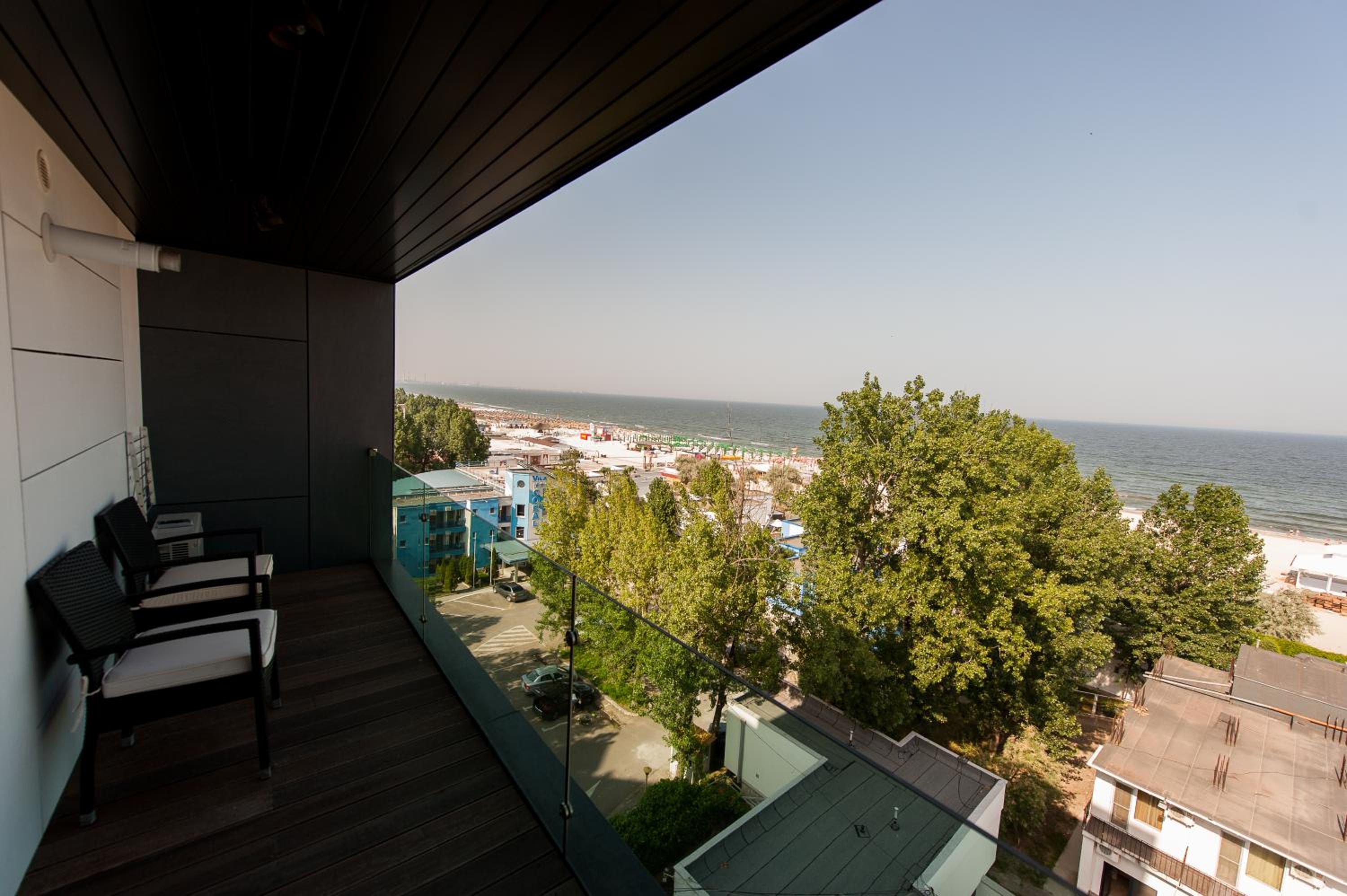 Pupa Residence