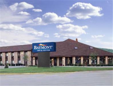 Baymont Inn Suites by Wyndham San Marcos - Property Image 12