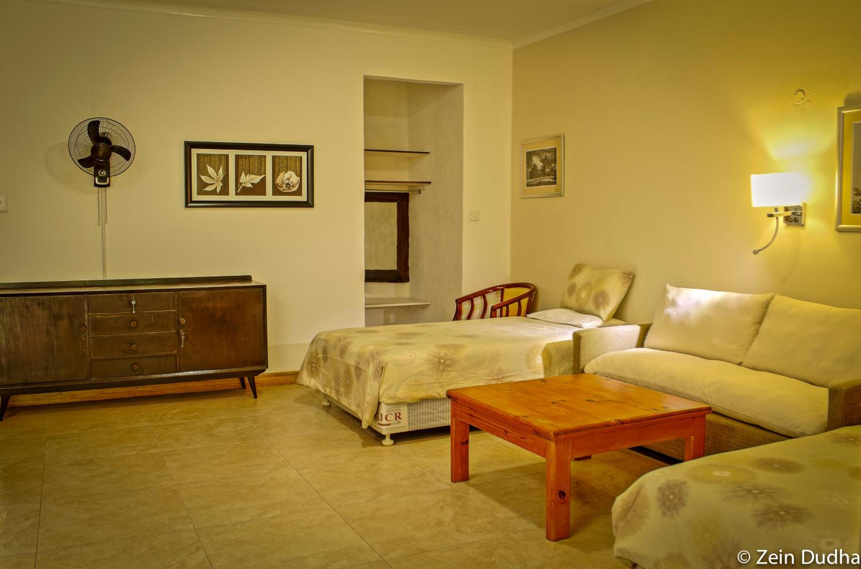 Villa 33