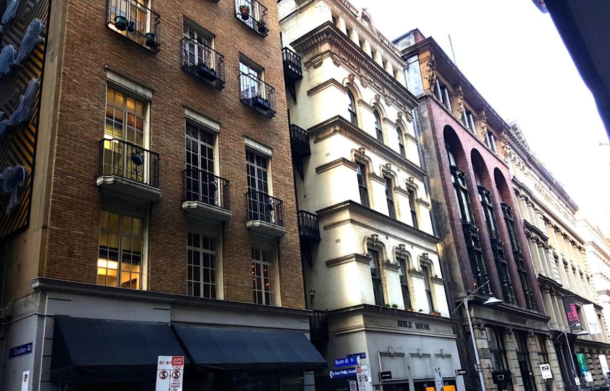 StayCentral - Little Paris CBD Melbourne