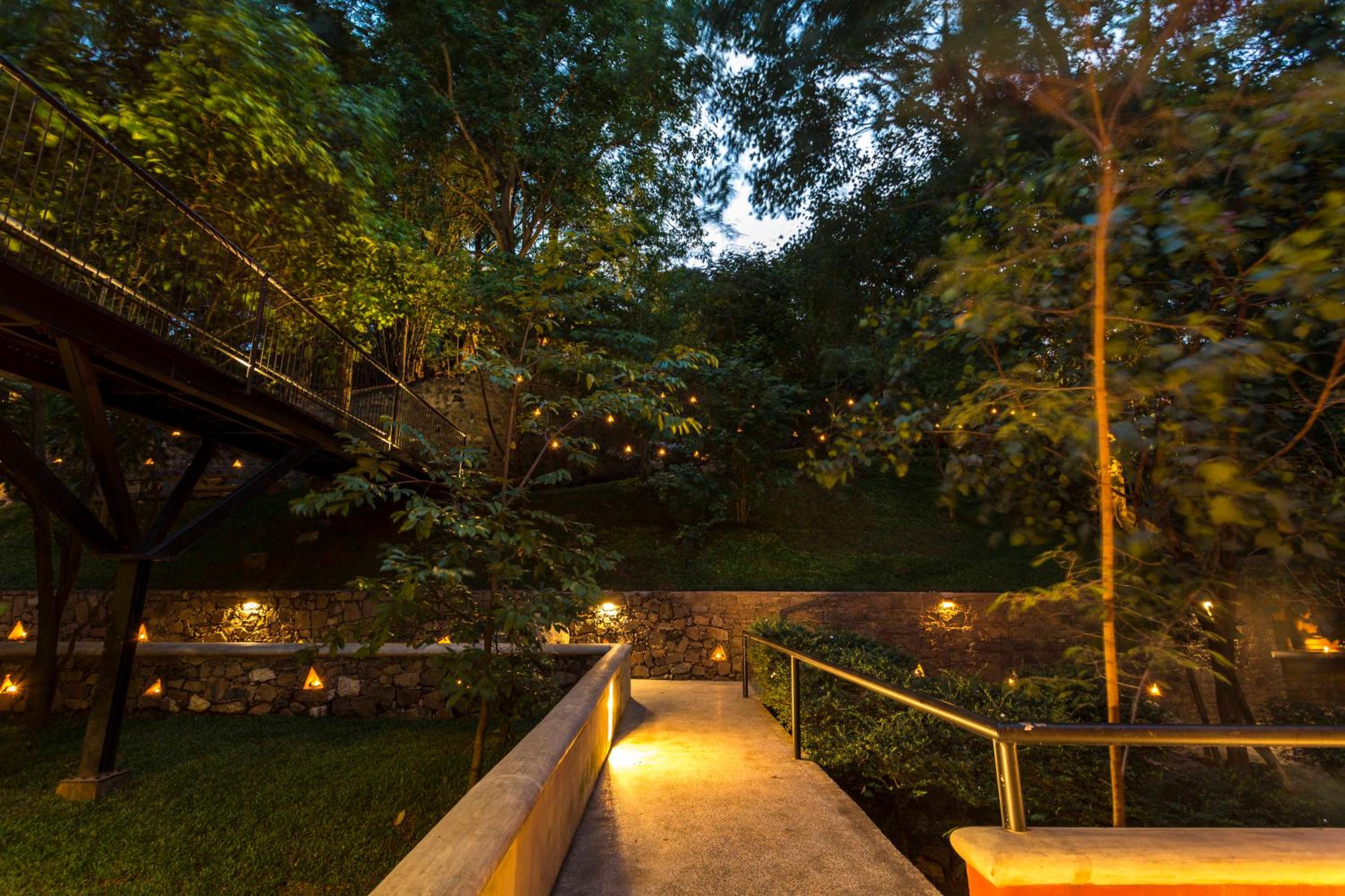 The Hermitage by Edwards Collection - Kandy