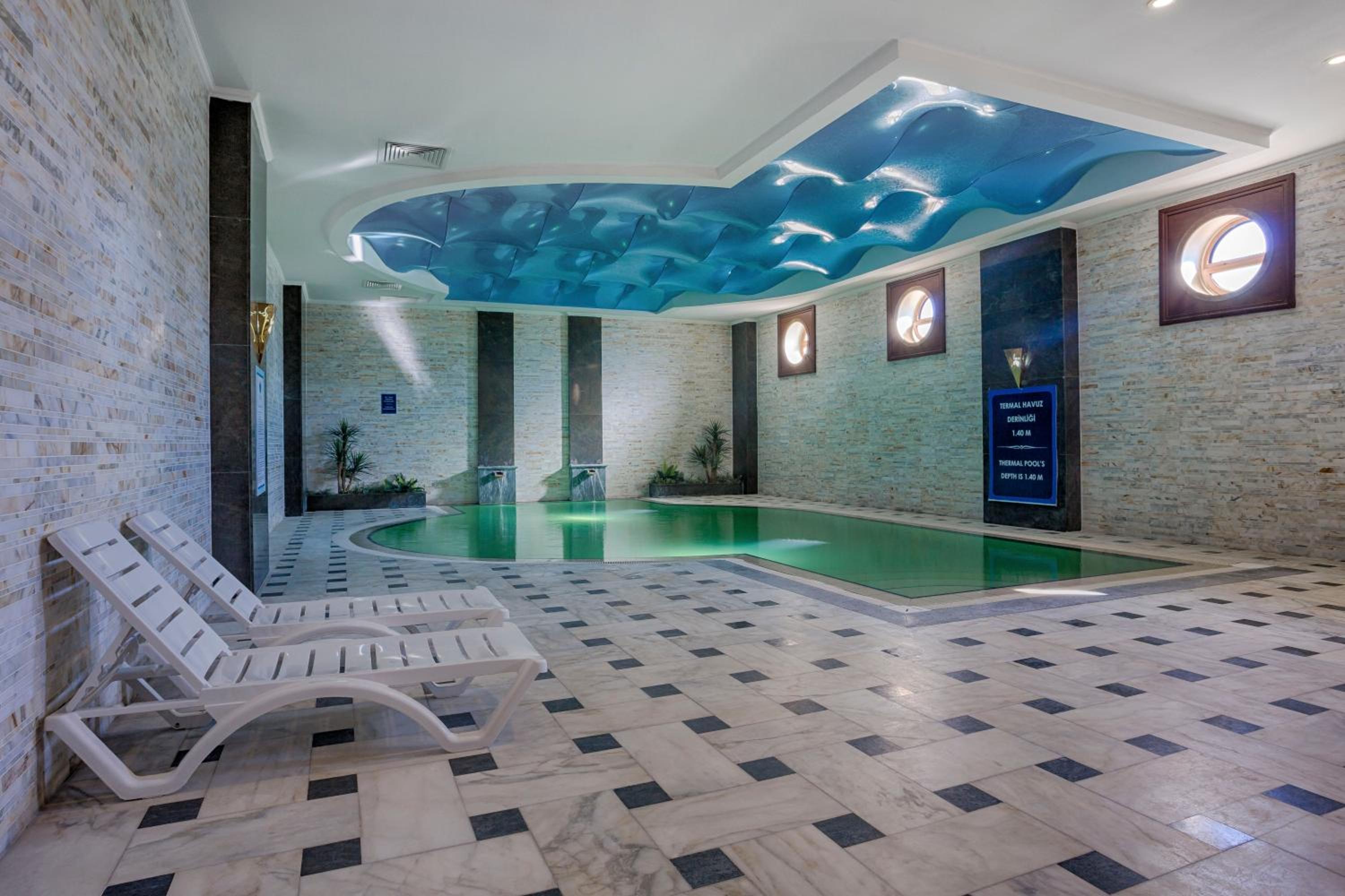 Grand Ozgul Thermal Holiday Village