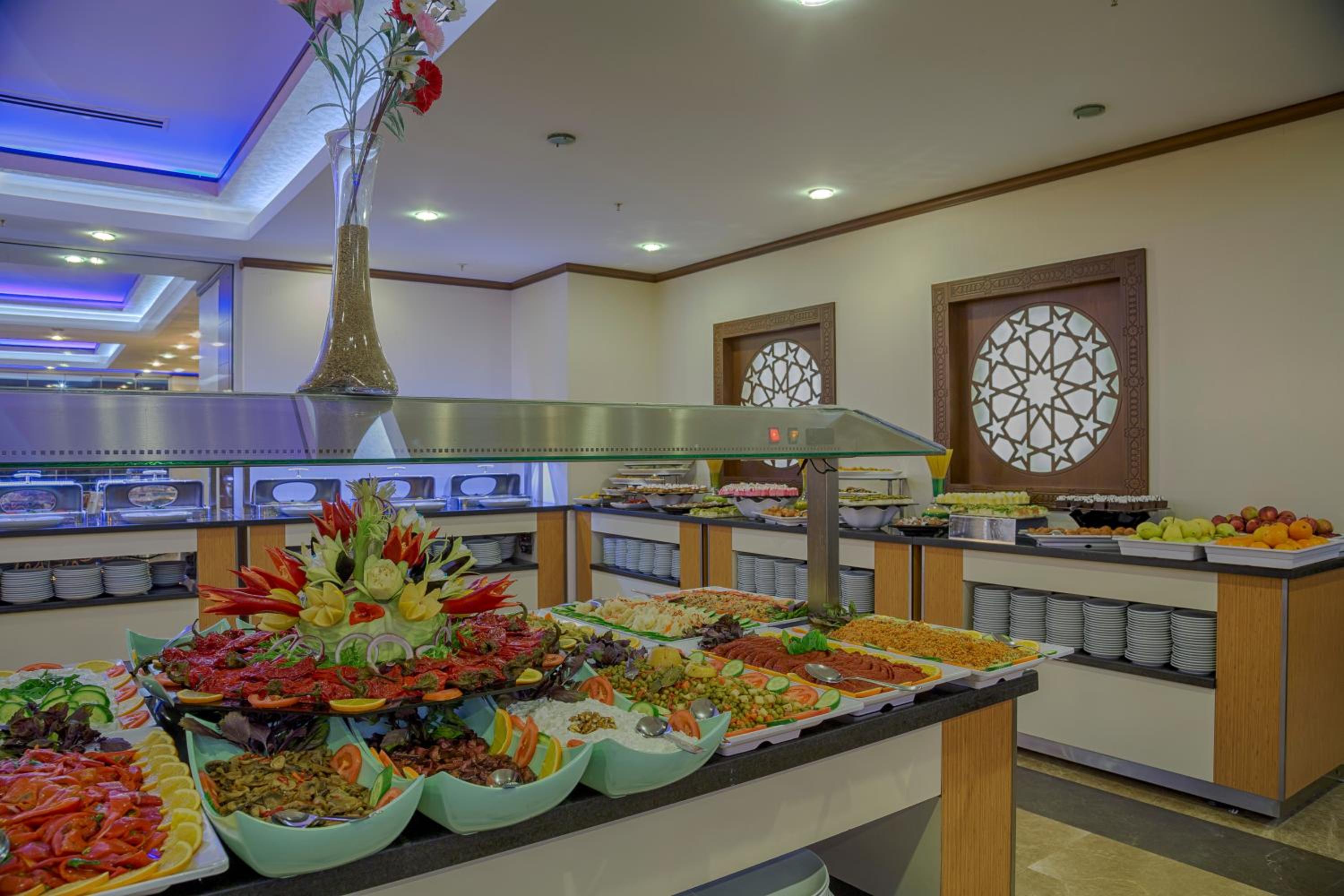 Grand Ozgul Thermal Holiday Village