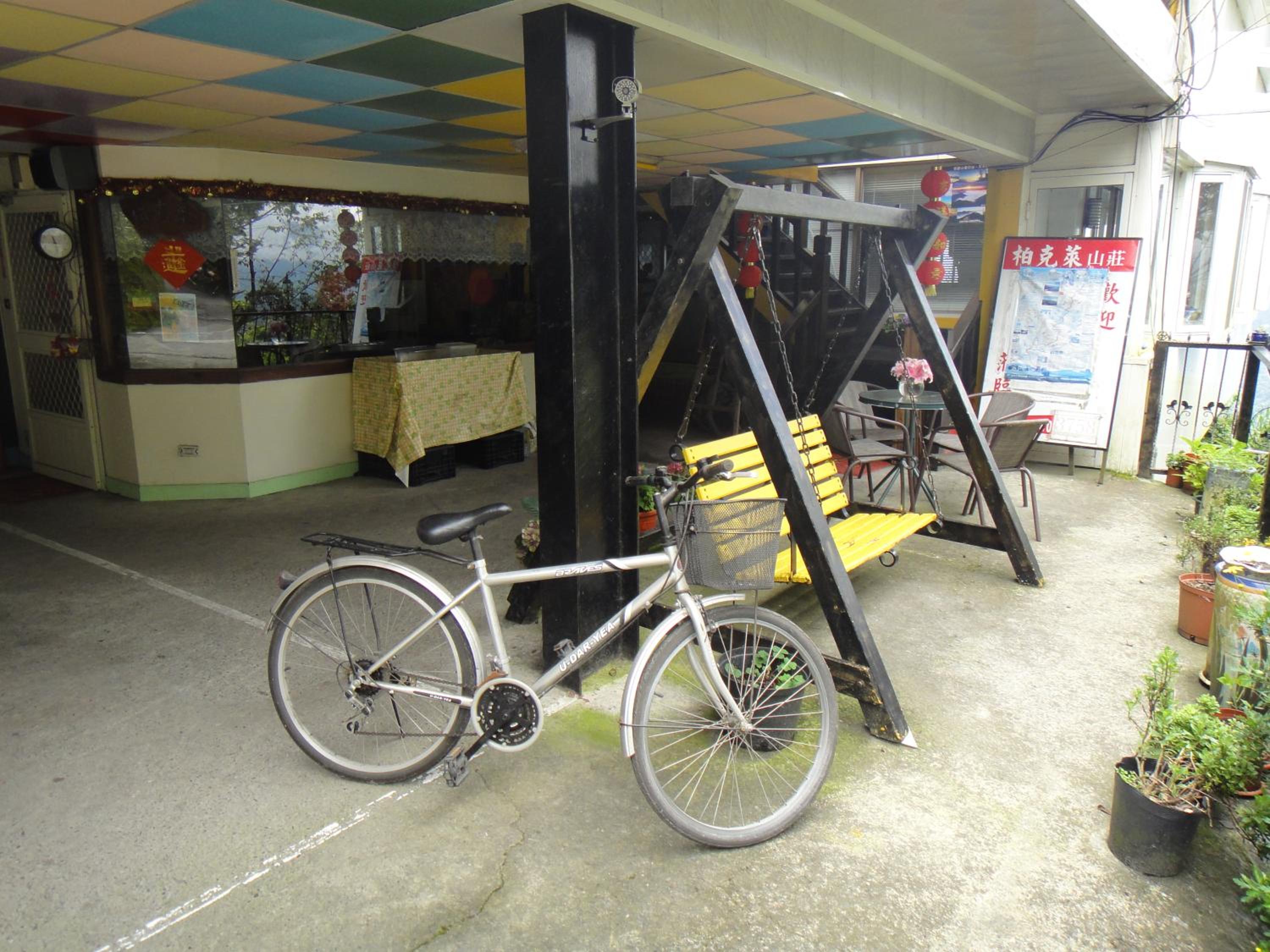 Photo 6