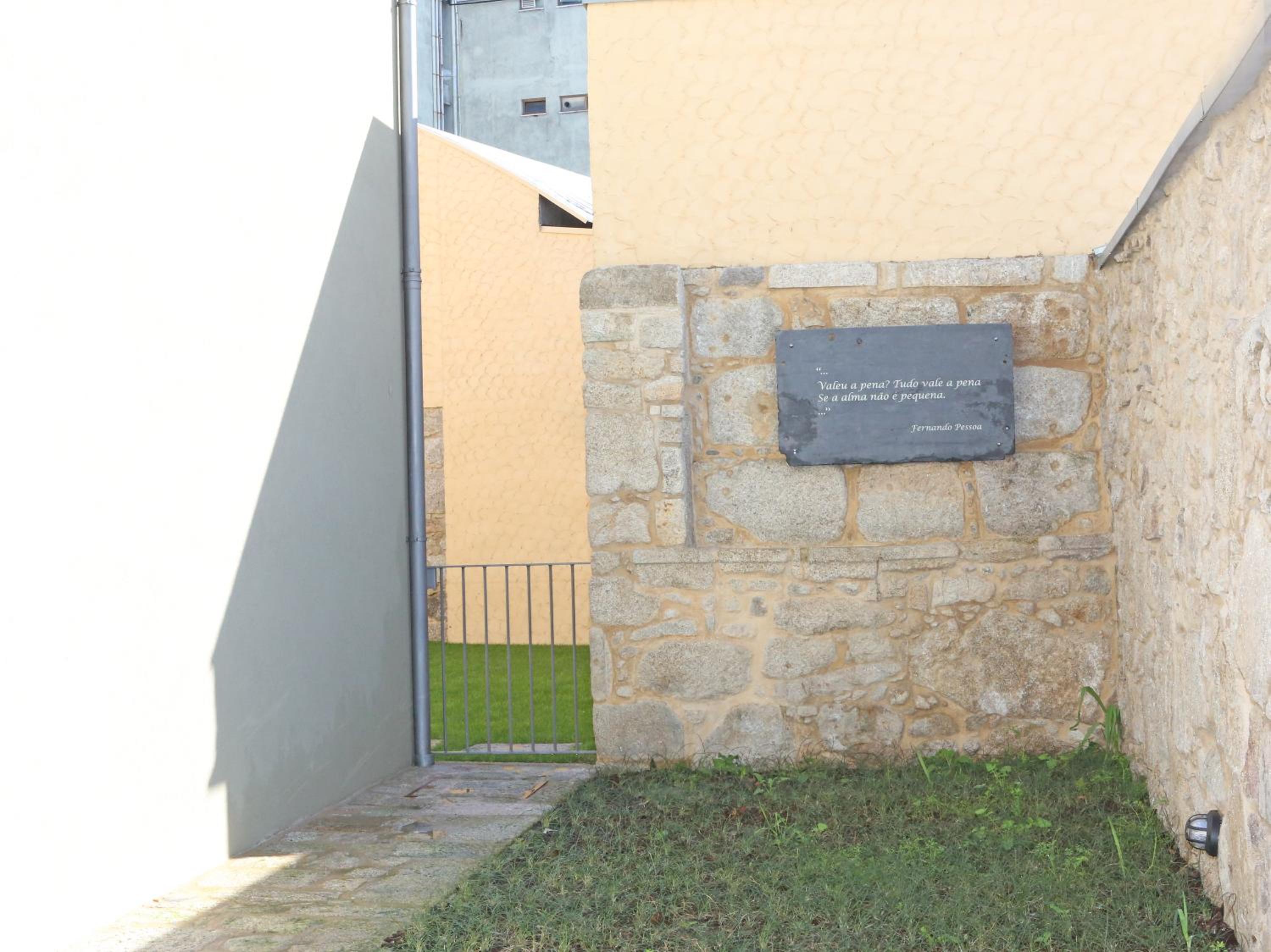Photo 34