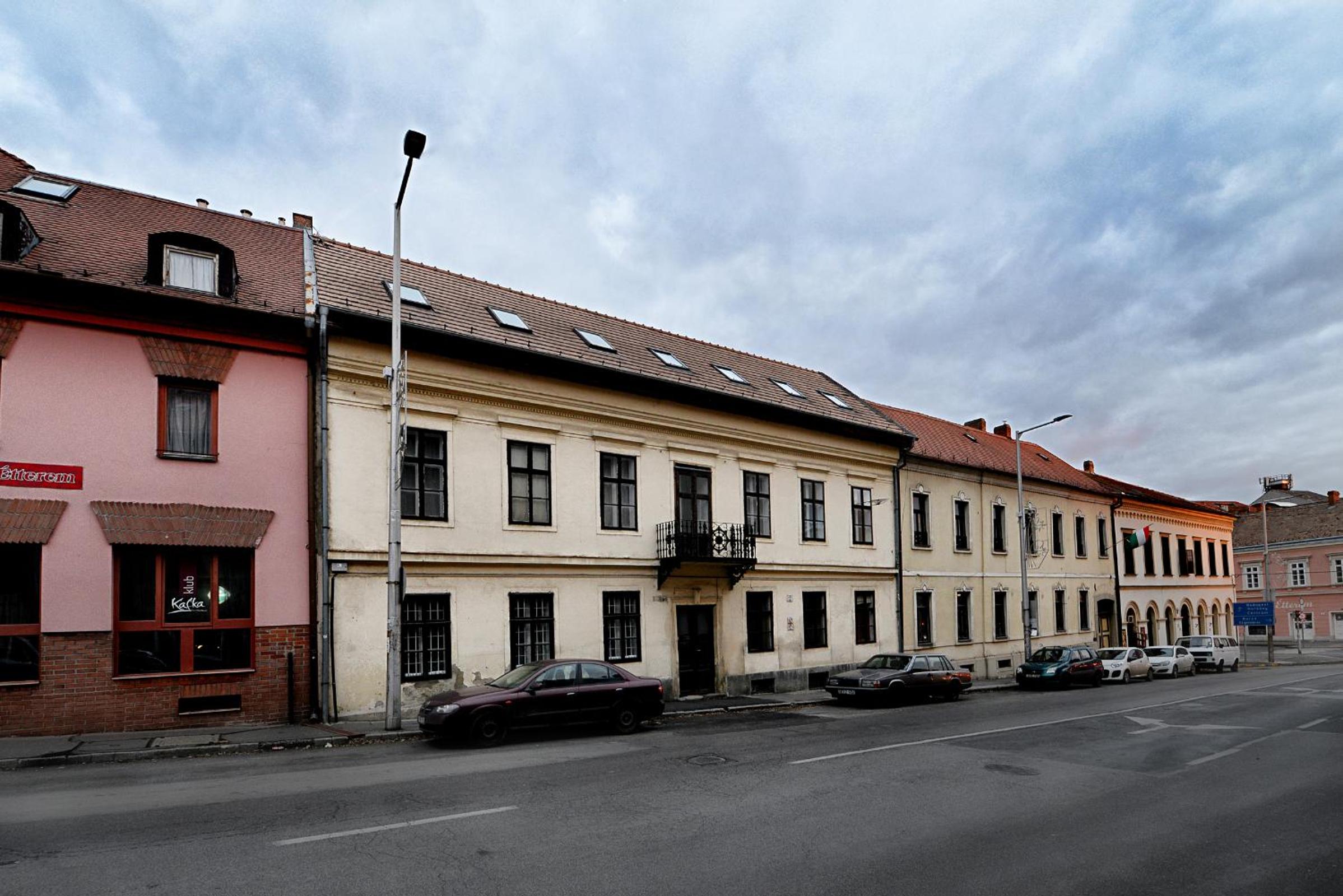 Photo 13