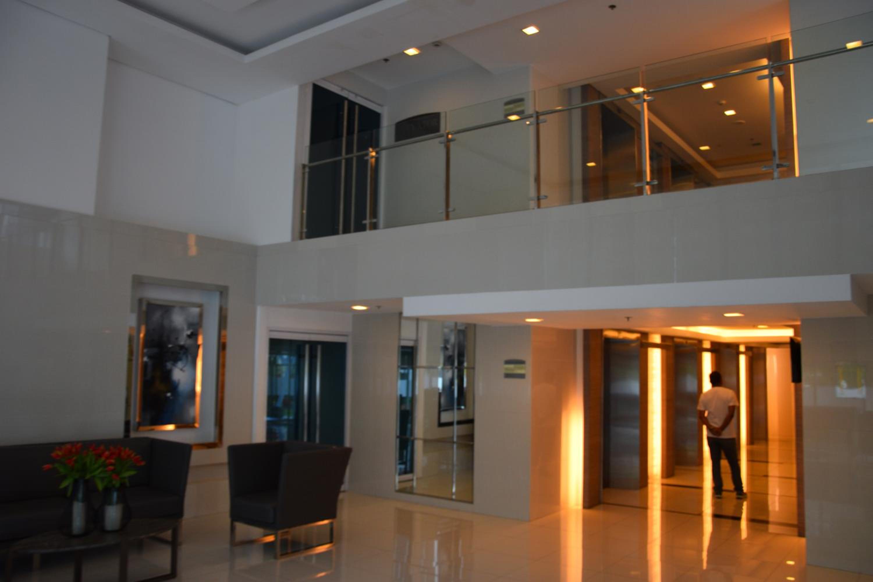 Jazz Makati Luxury Apartment