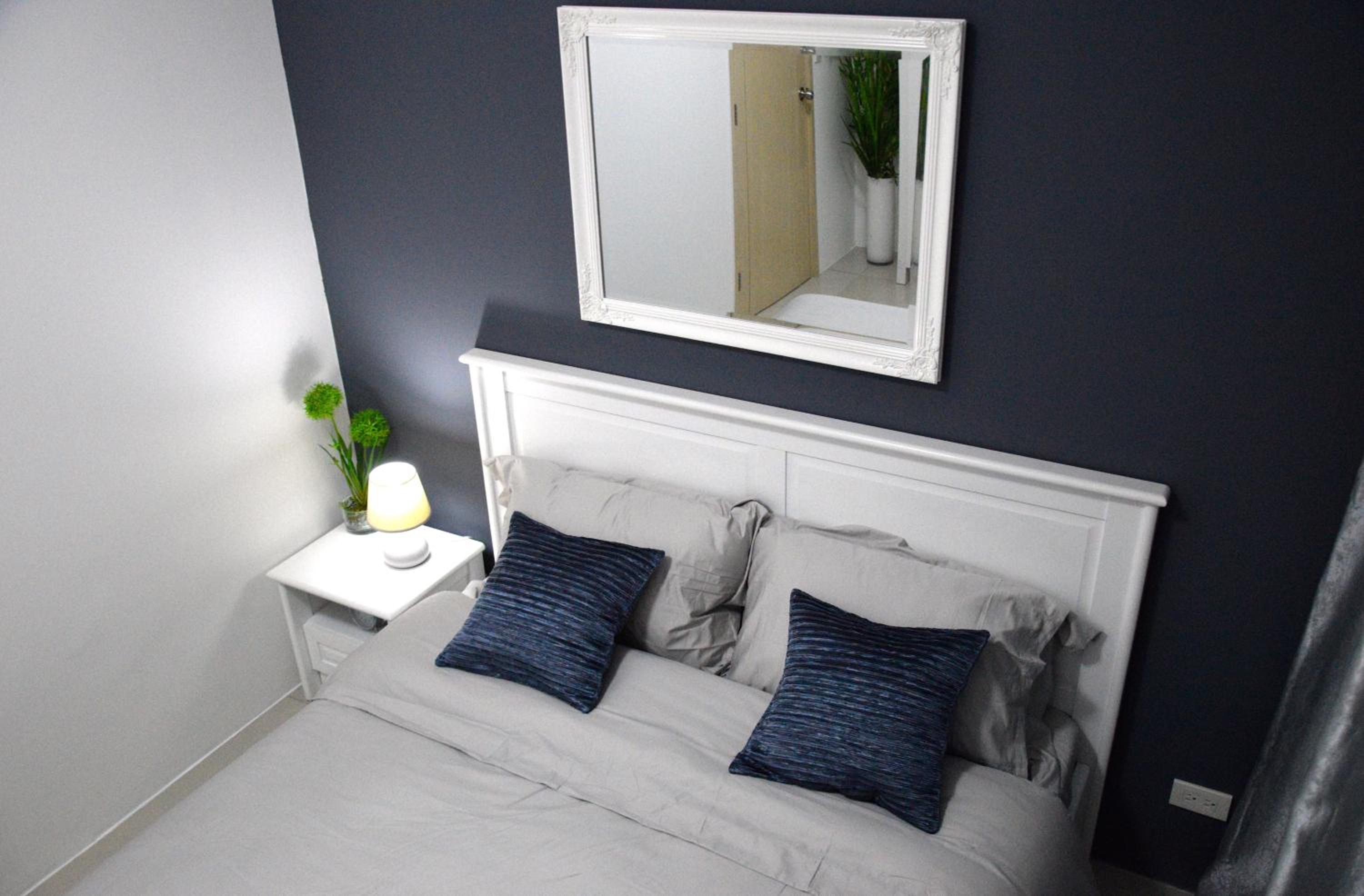 Jazz Makati Luxury Apartment photo 4