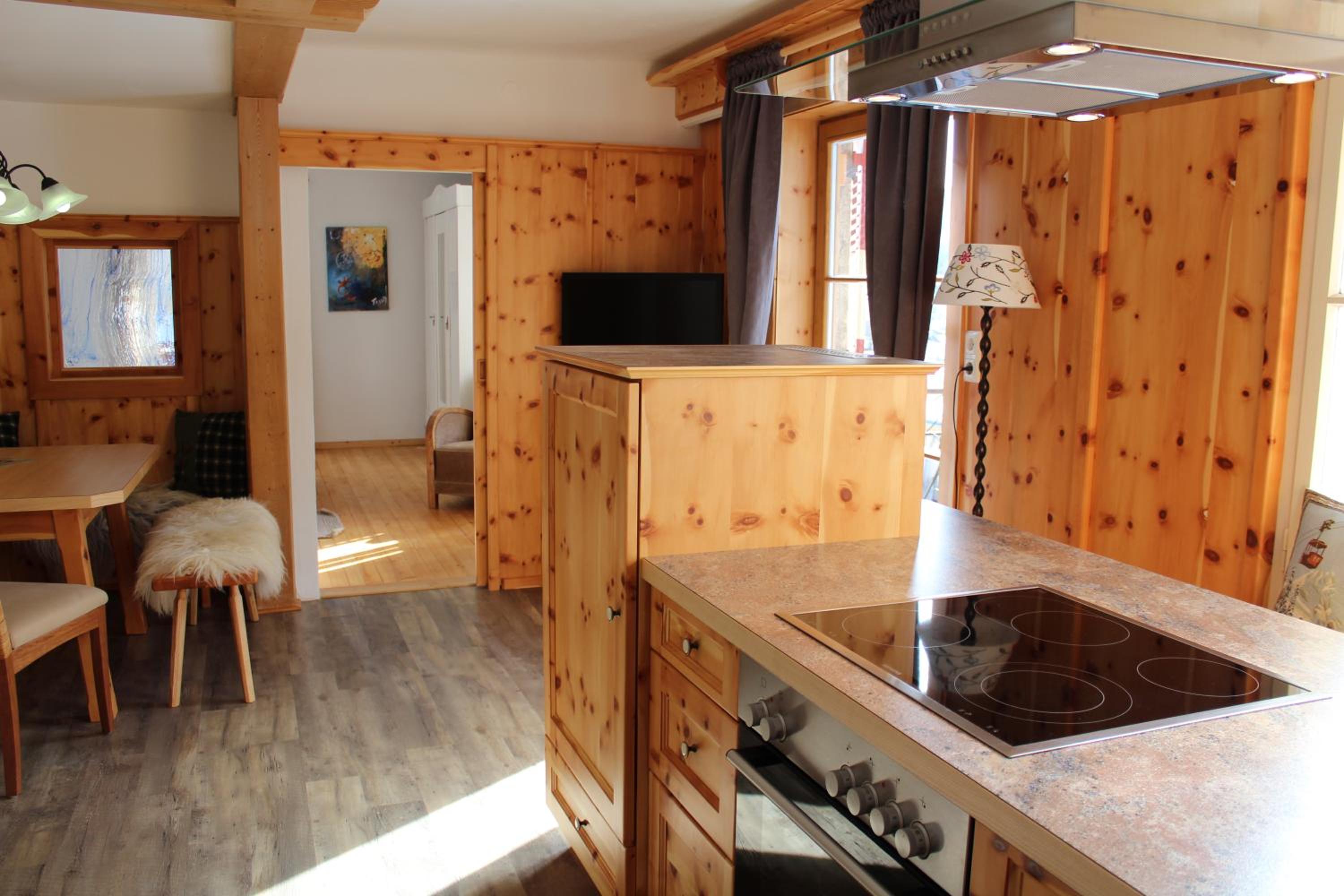 Schlosswirt Chalets & Apartments
