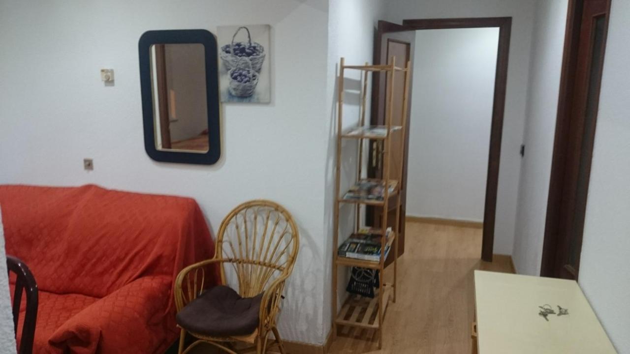 Apartamentos Salamanca Plaza Del Oeste 4 dormitorios, 2 baños , Parking