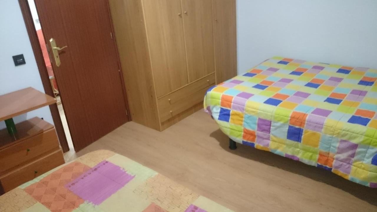 Apartamentos Salamanca Plaza Del Oeste 4 dormitorios, 2 baños , Parking