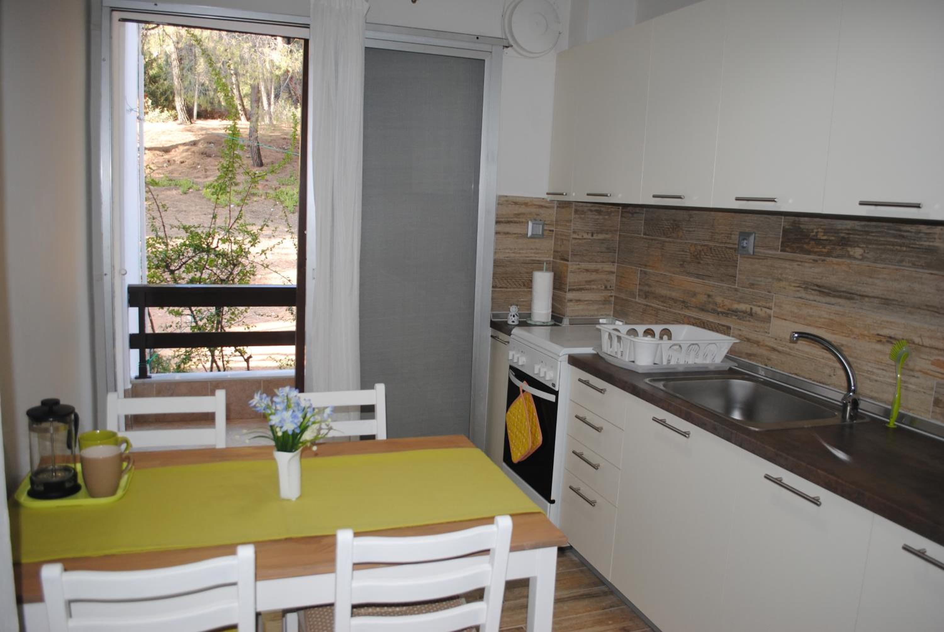 Daniil's Seafront Apartment view 5