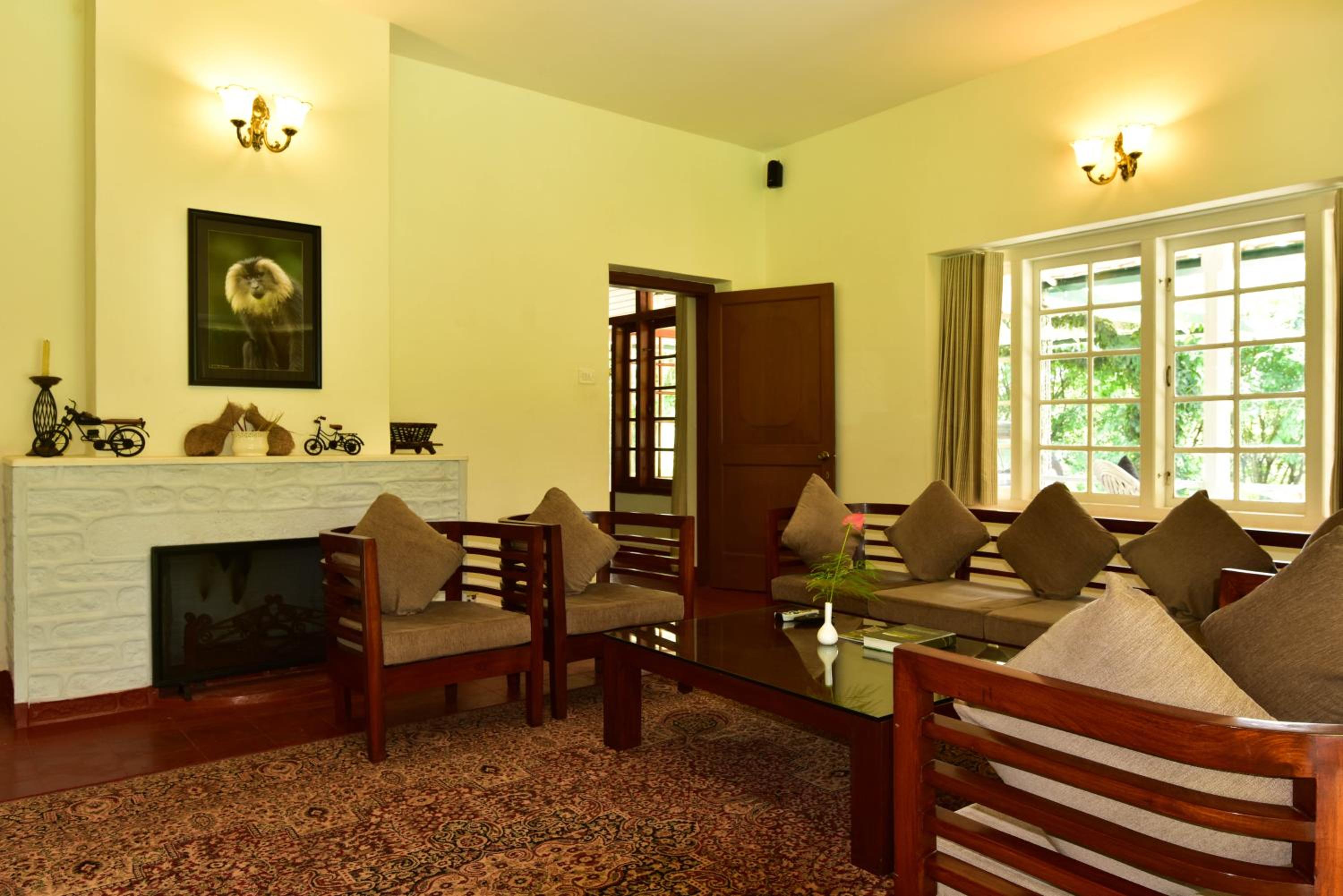 Monica Garden Bungalow view 2