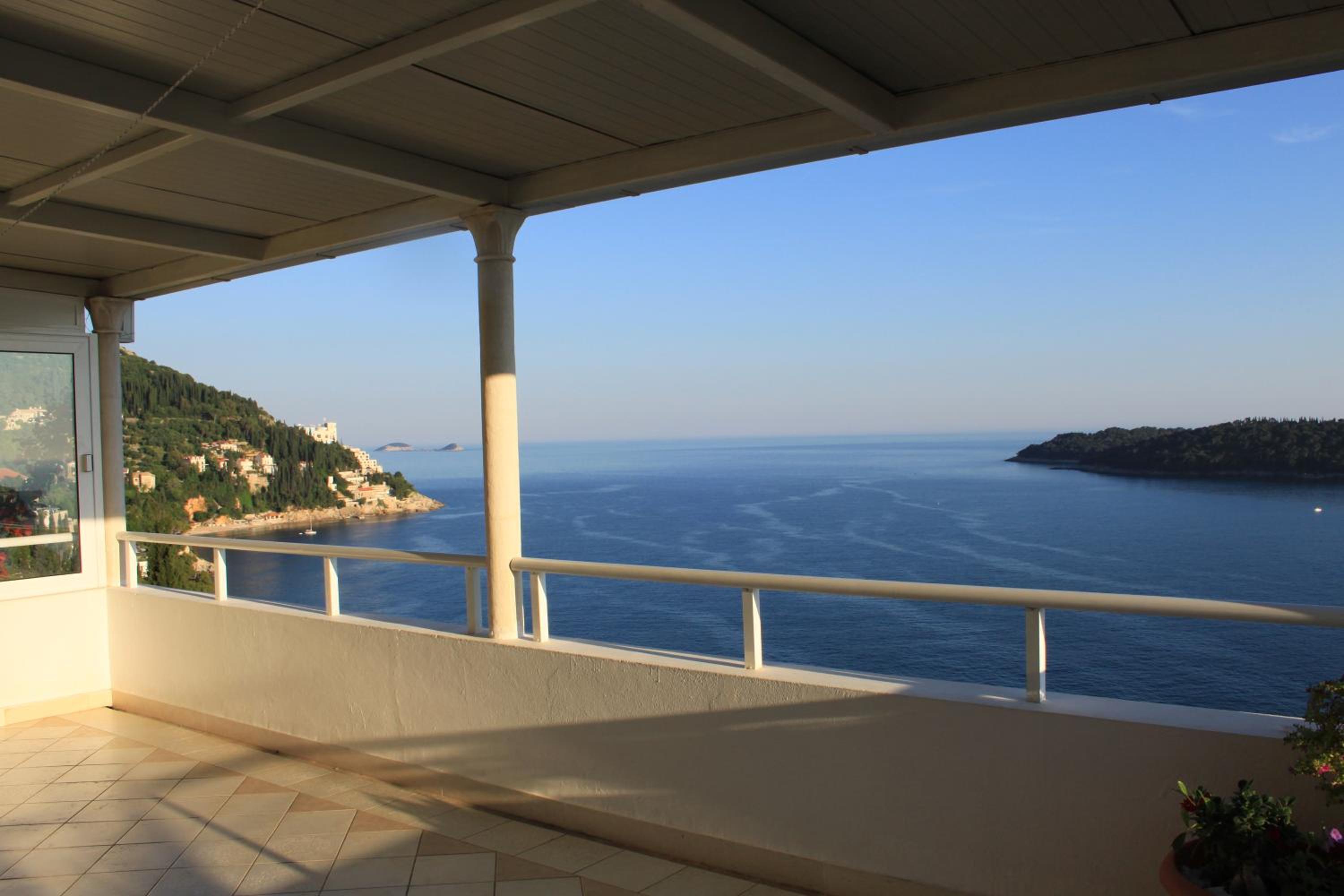 Apartments Sv.Jakov