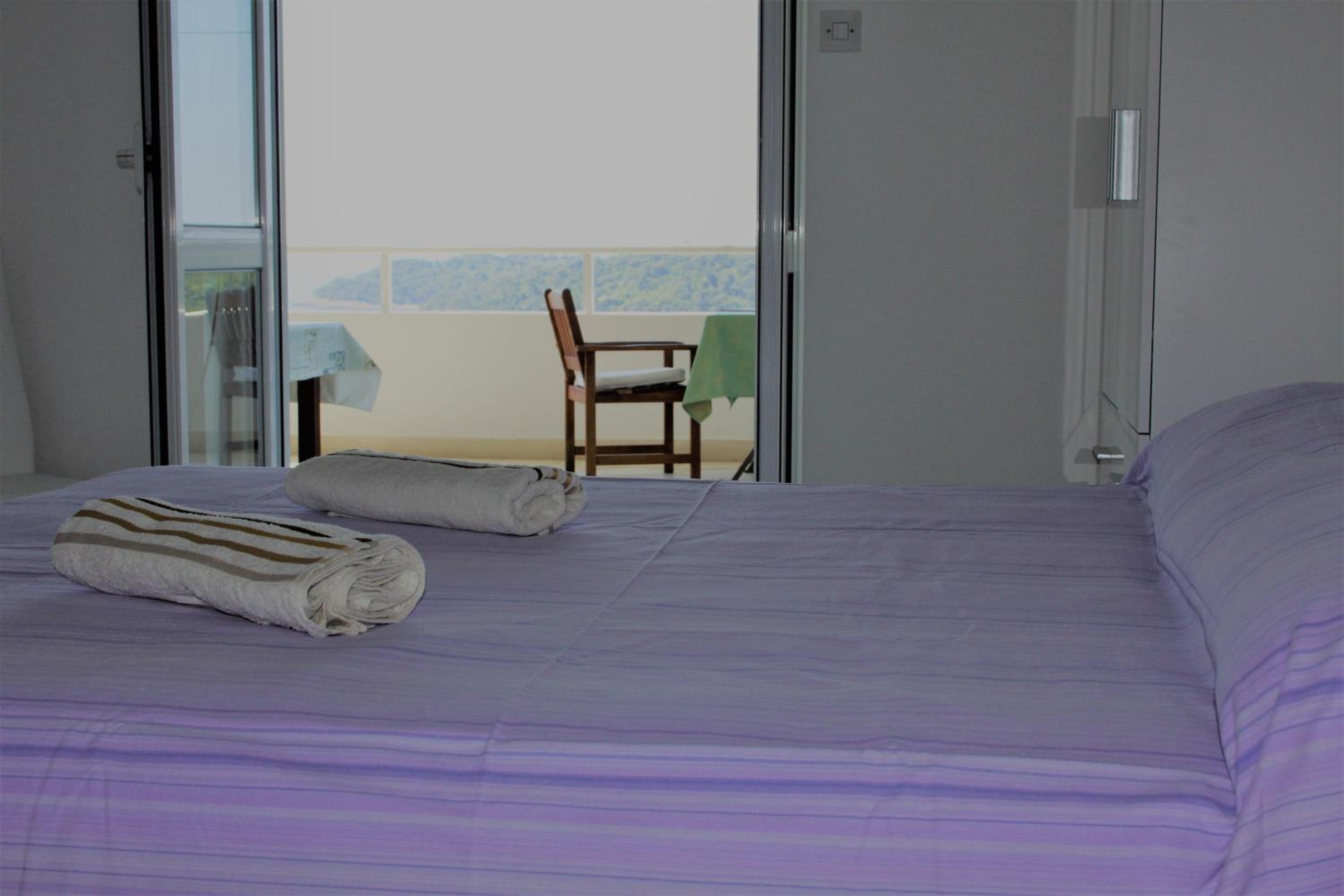 Apartments Sv.Jakov