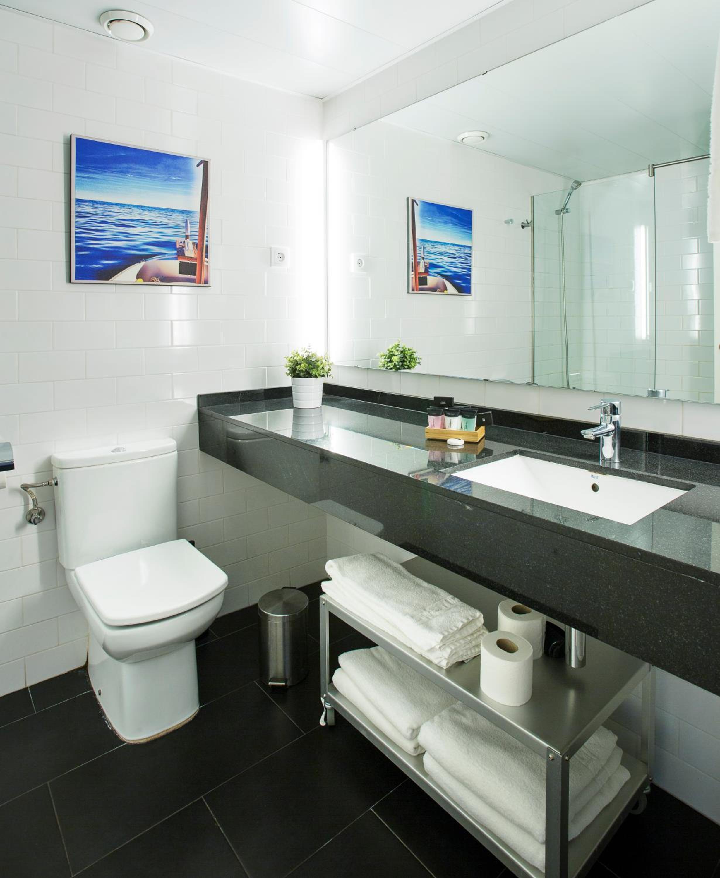 Durlet Beach Apartments