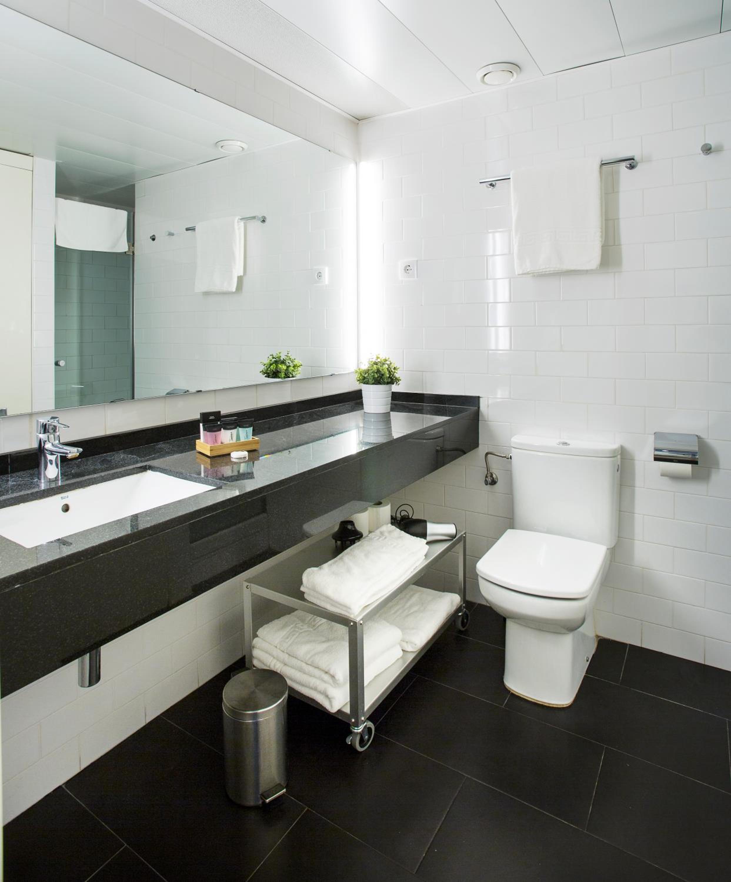 Durlet Beach Apartments
