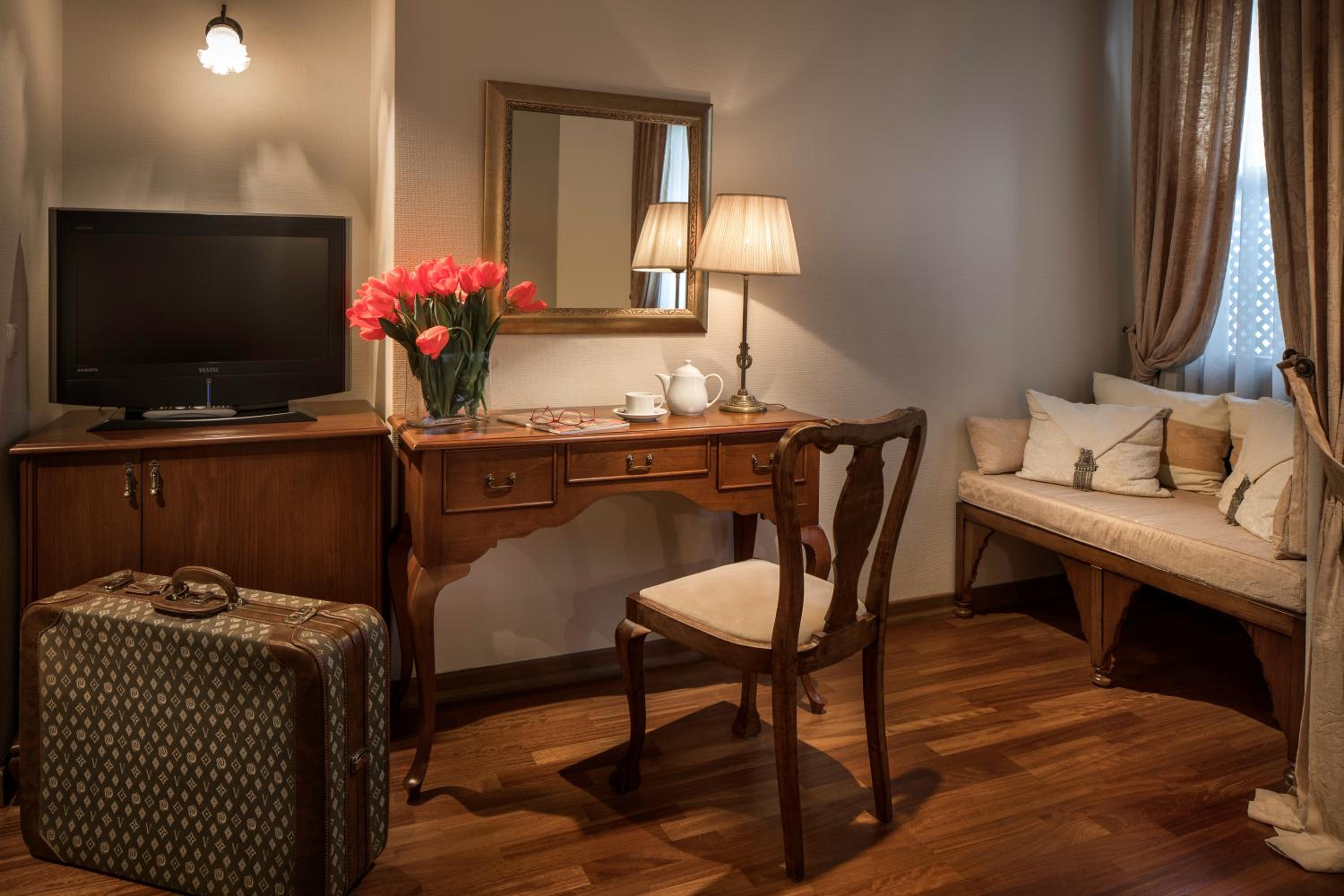 Sari Konak Otel - Image 17