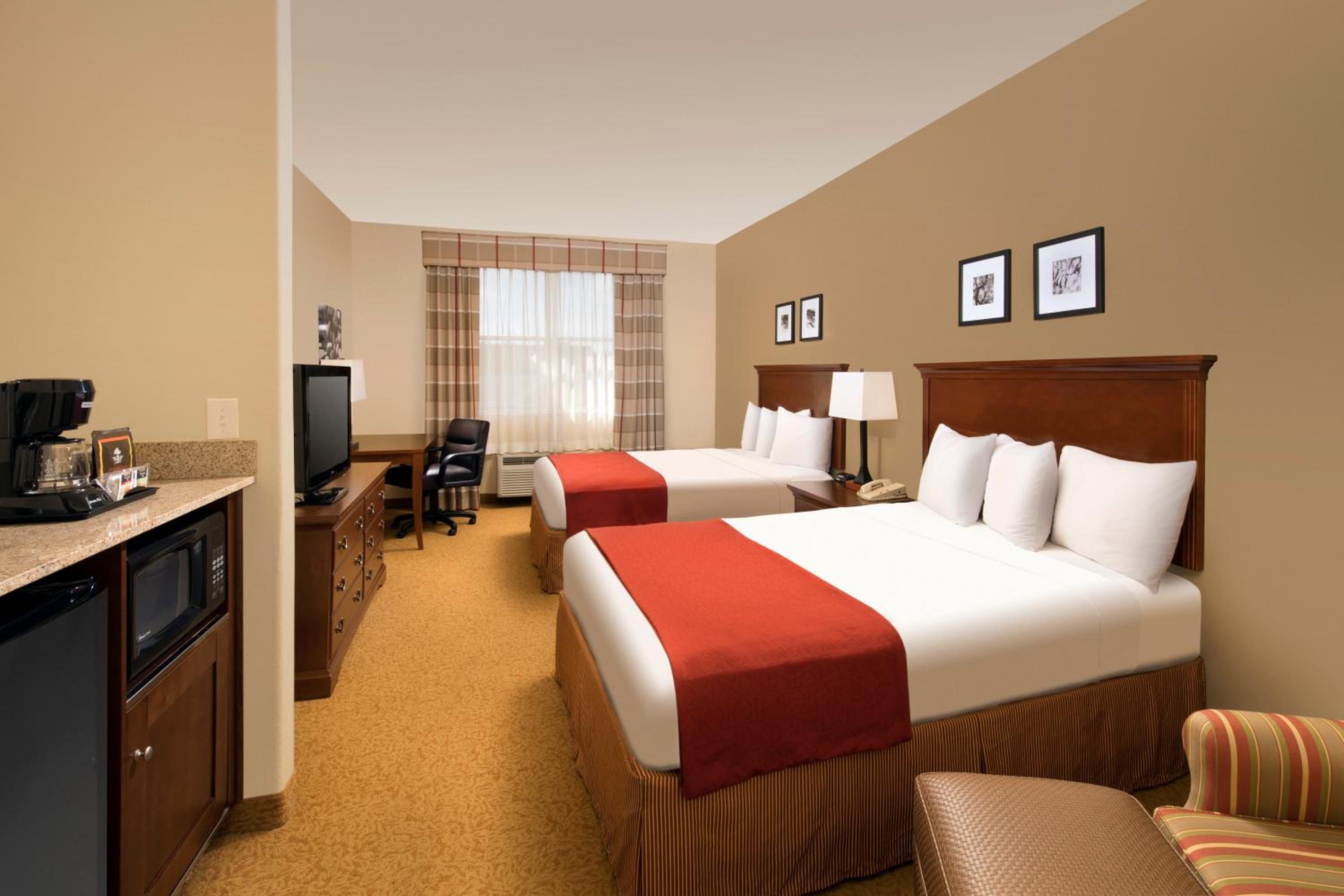 Country Inn  Suites by Radisson, Houston Intercontinental Airport East, TX - Property Image 9