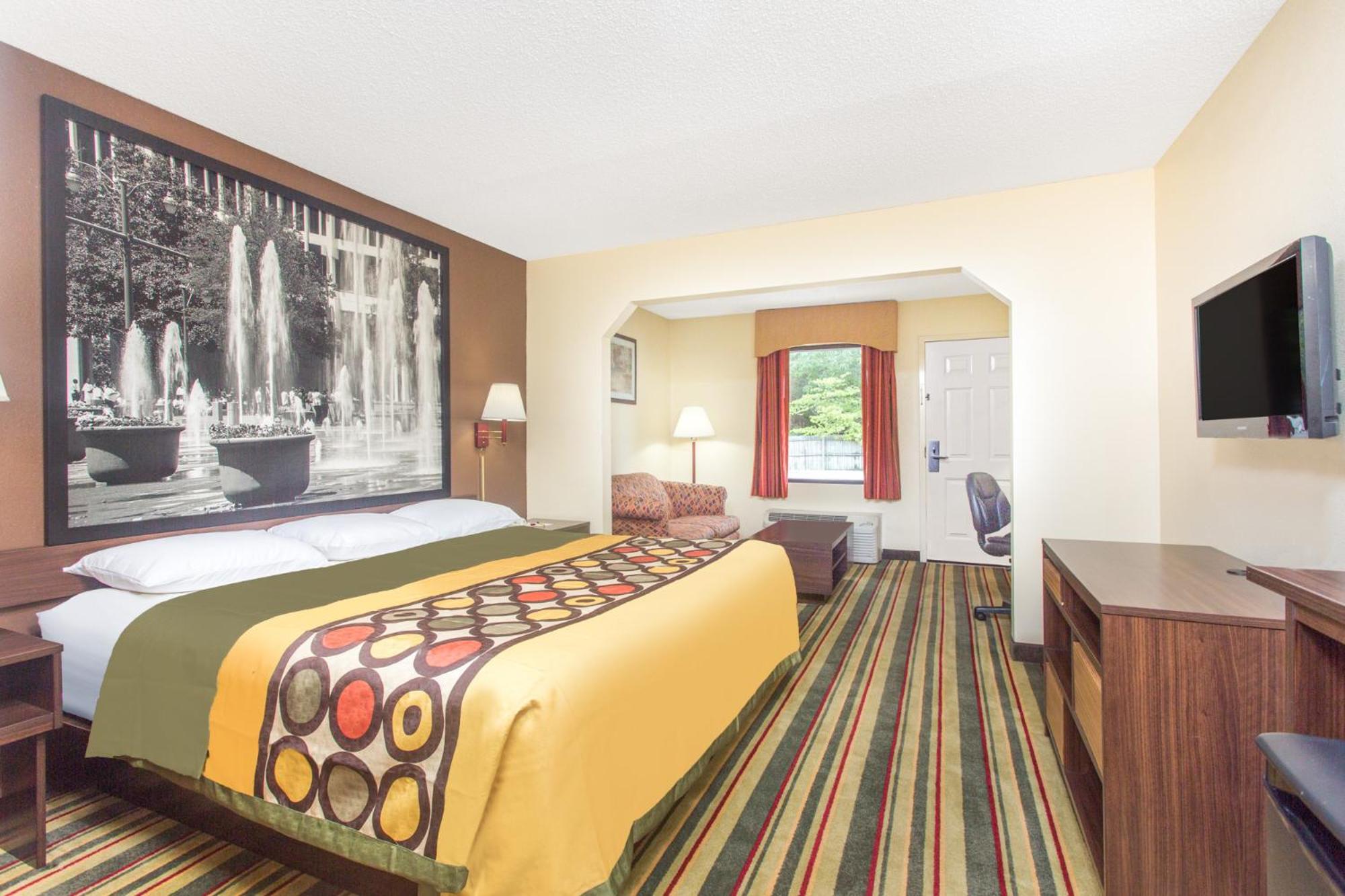 Dublin Vacations - Super 8 by Wyndham Dublin - Property Image 3