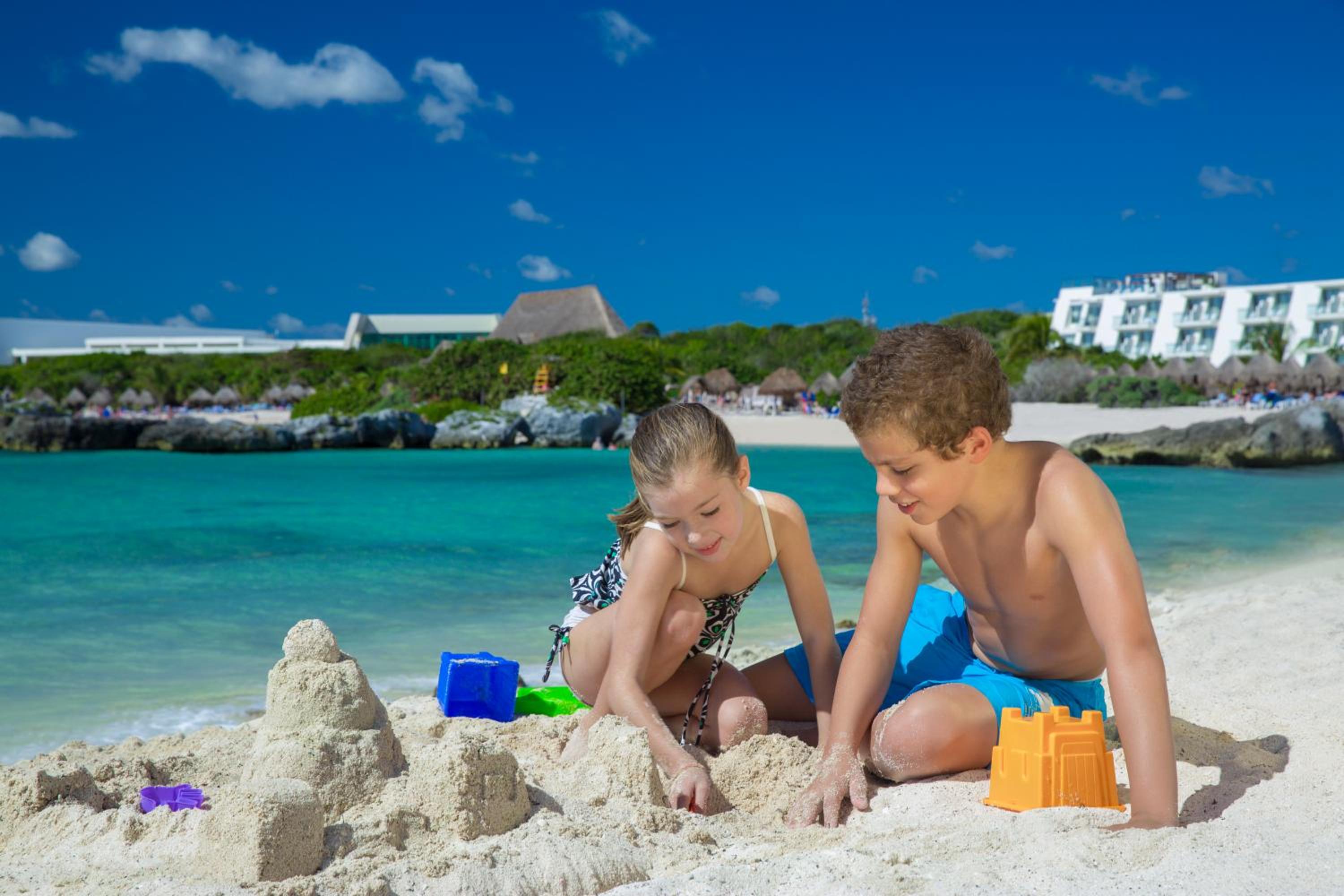 Grand Sirenis Riviera Maya Resort  Spa All Inclusive - Property Image 16
