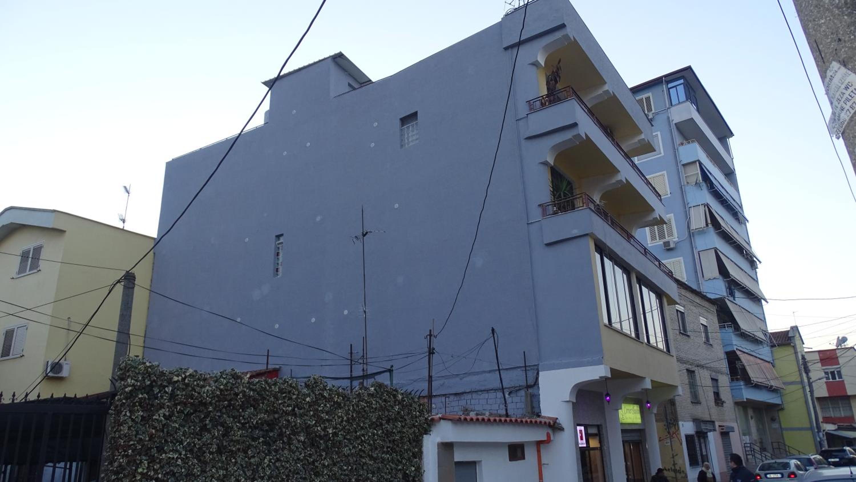 Central Apartments Shoshi