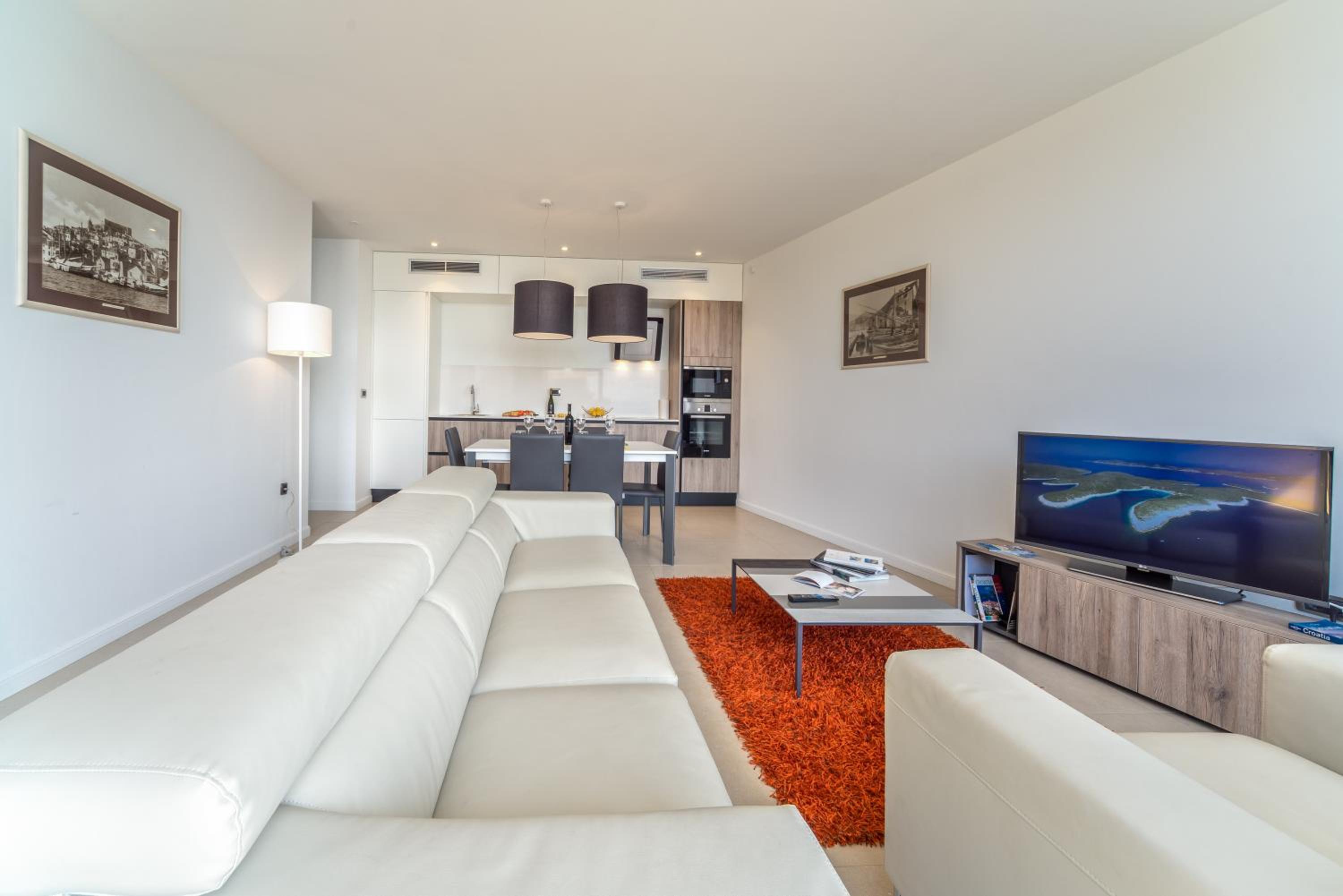 Golden Rays Luxury Villas & Apartments