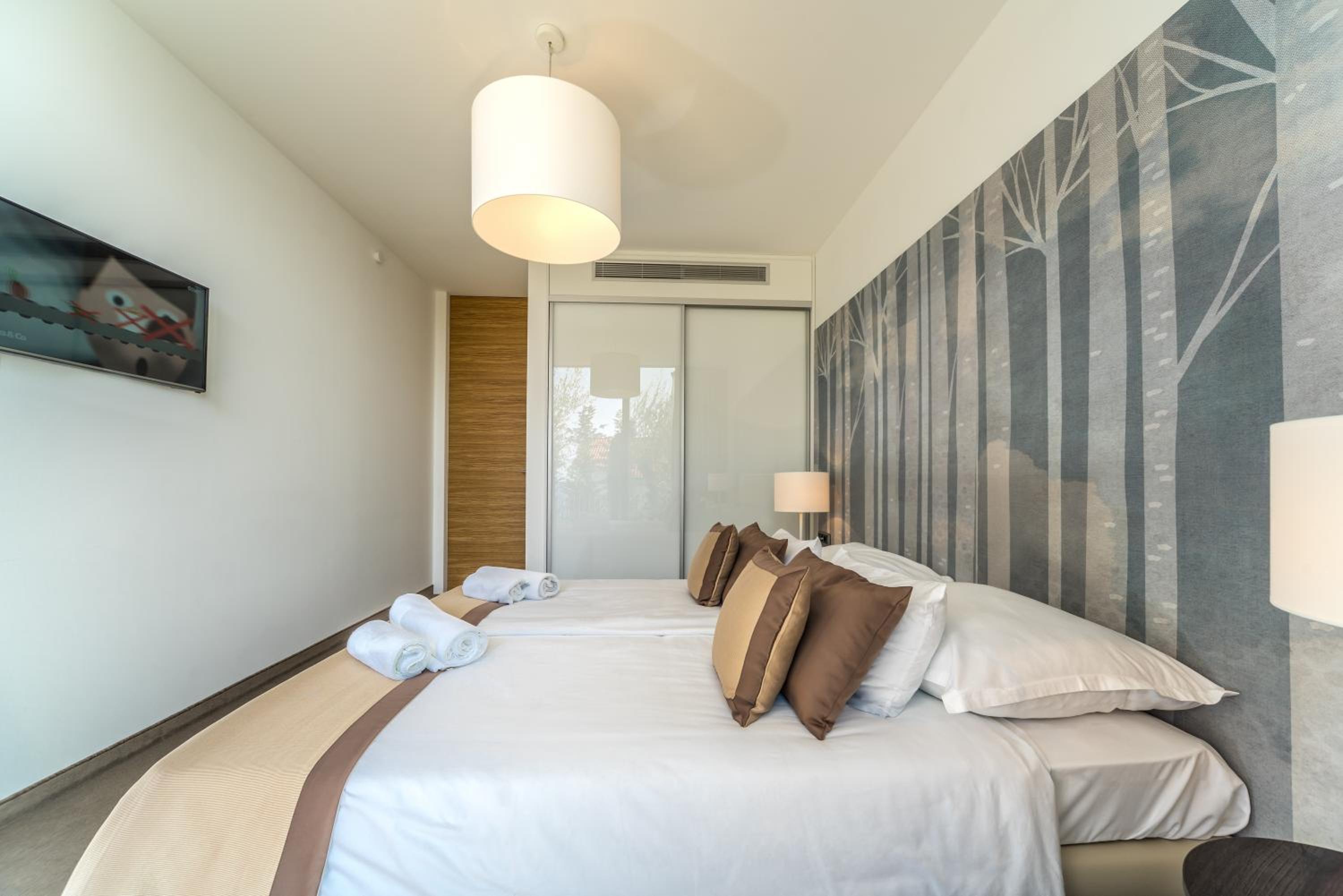 Golden Rays Luxury Villas & Apartments