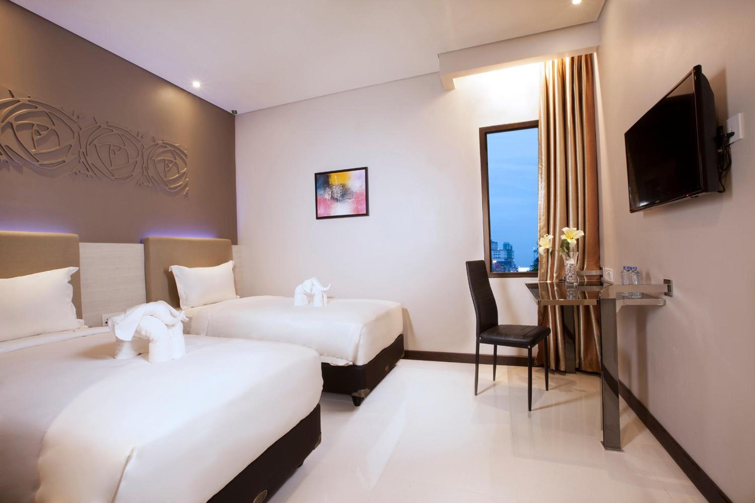 Verse Lite Hotel Gajah Mada