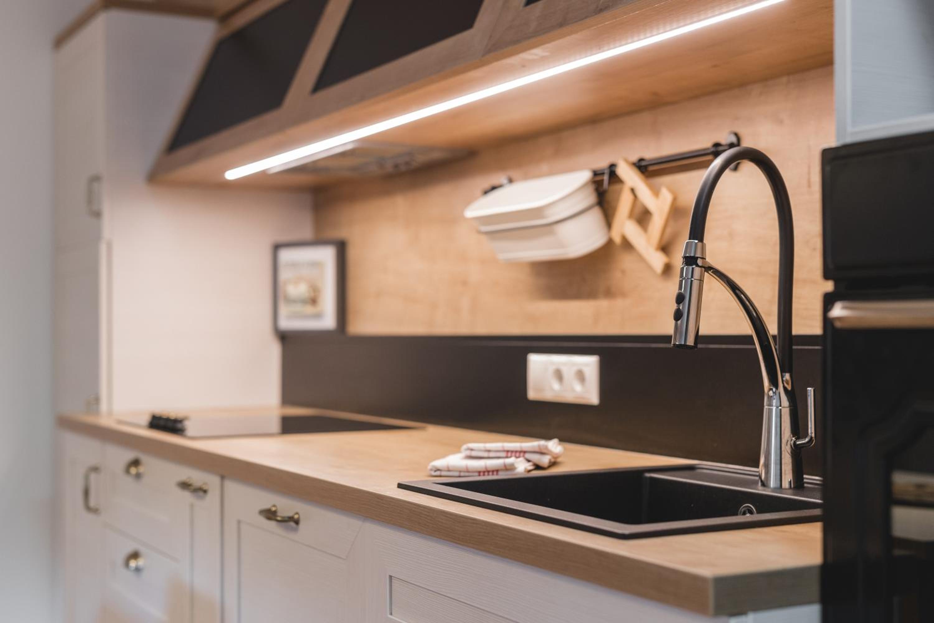 Luxury Chalet Mallnitz en Mallnitz — kitchen