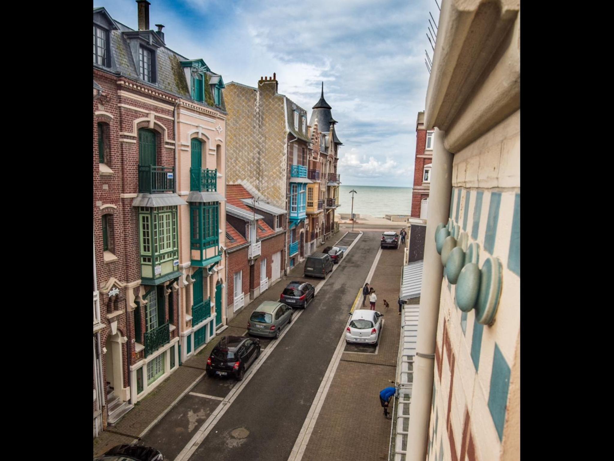 VILLA treize quartier balnéaire view 3