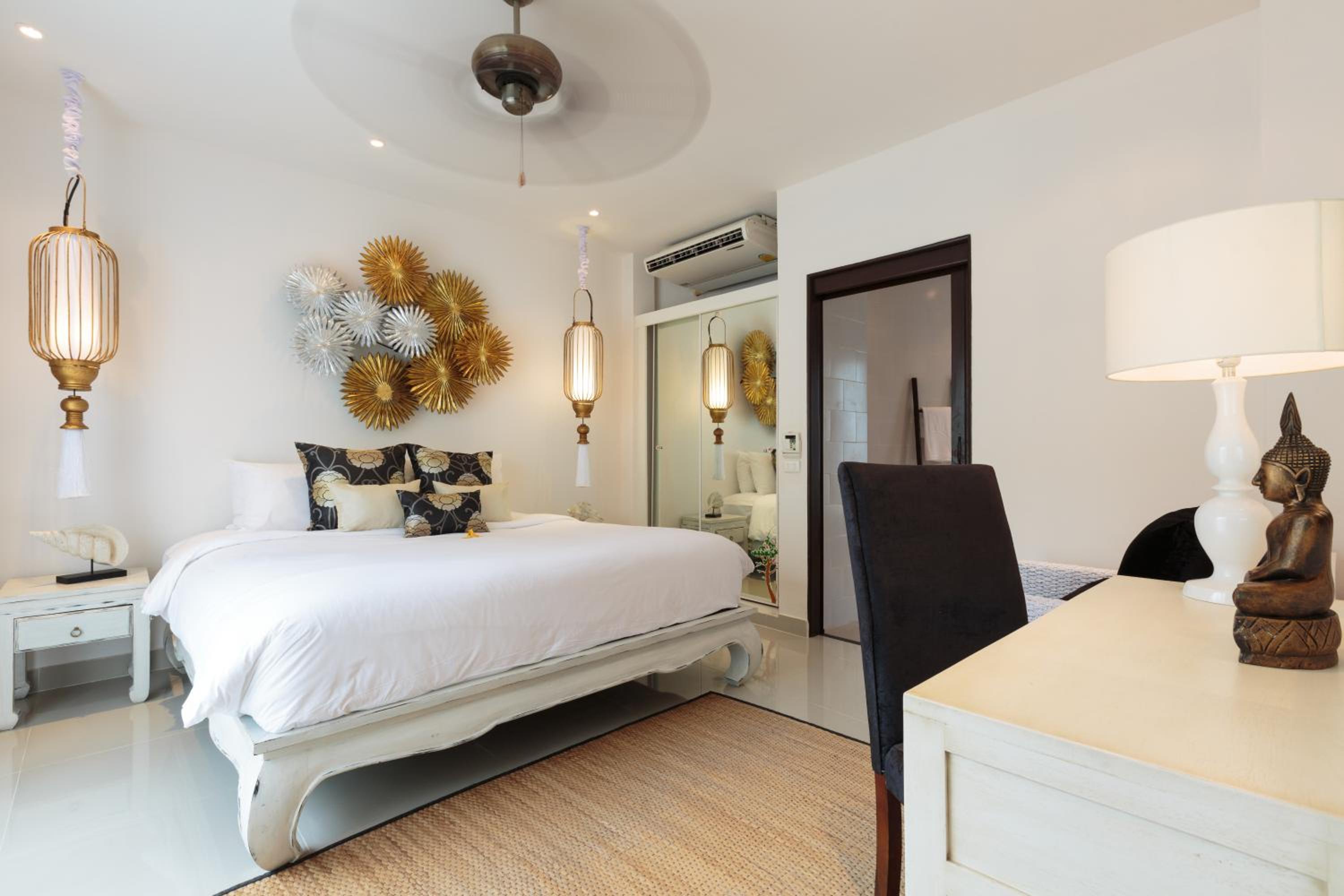 Baan Fah Sai 4BR Private Pool Near Bang Kao Beach
