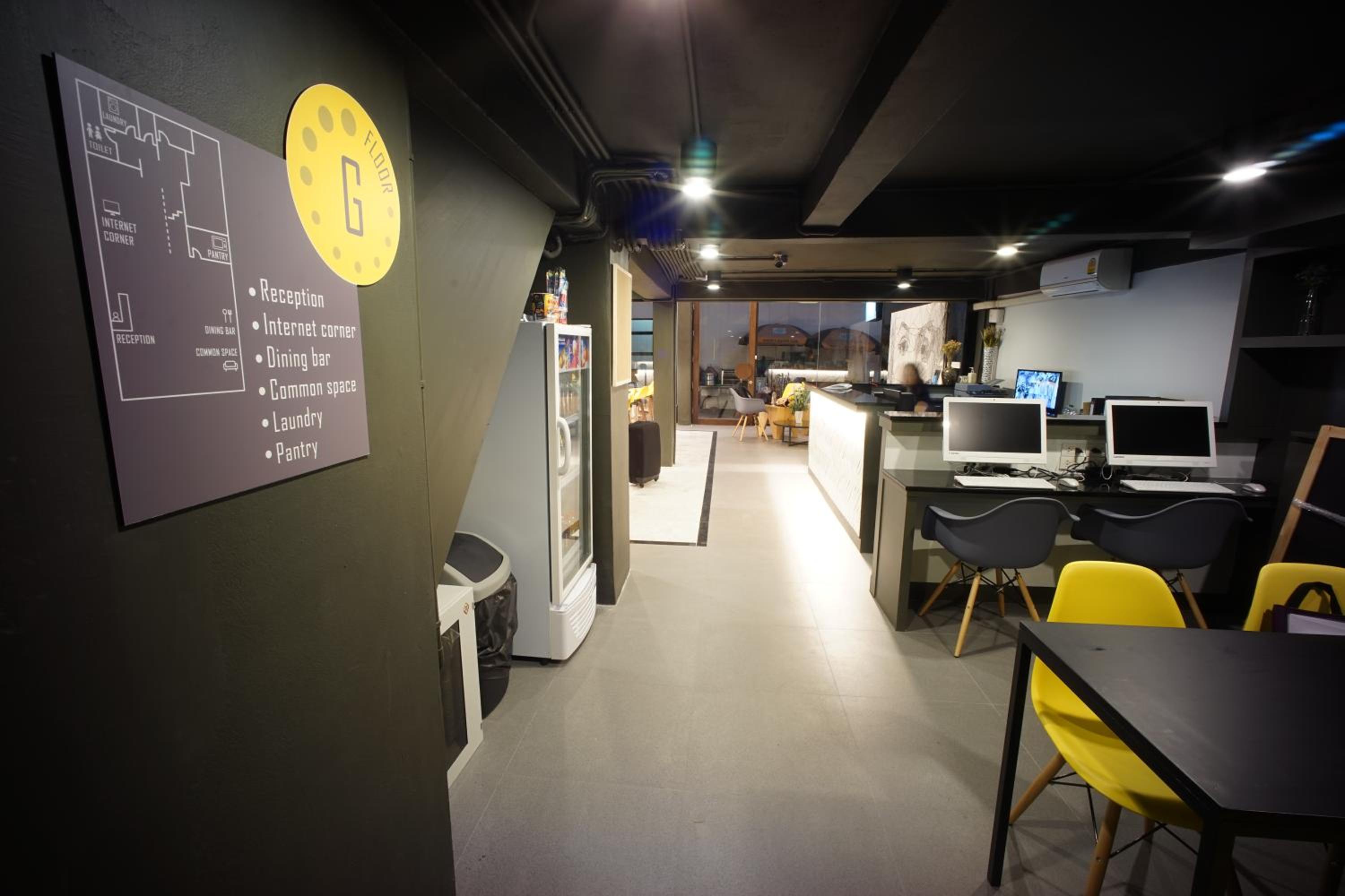 BRB Hostel Bangkok Silom
