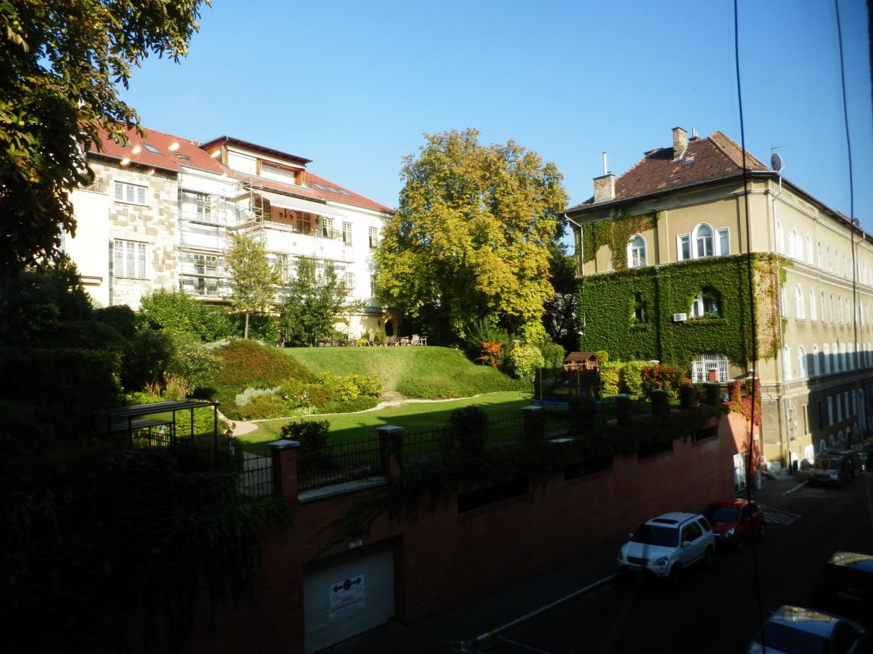 Cute apartment close to the center