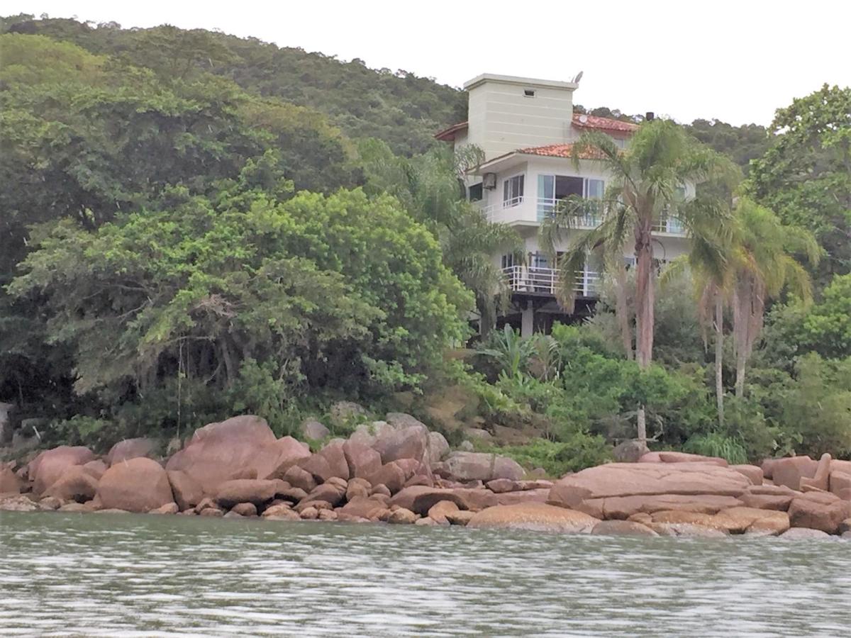 Praia Recanto das Pedras
