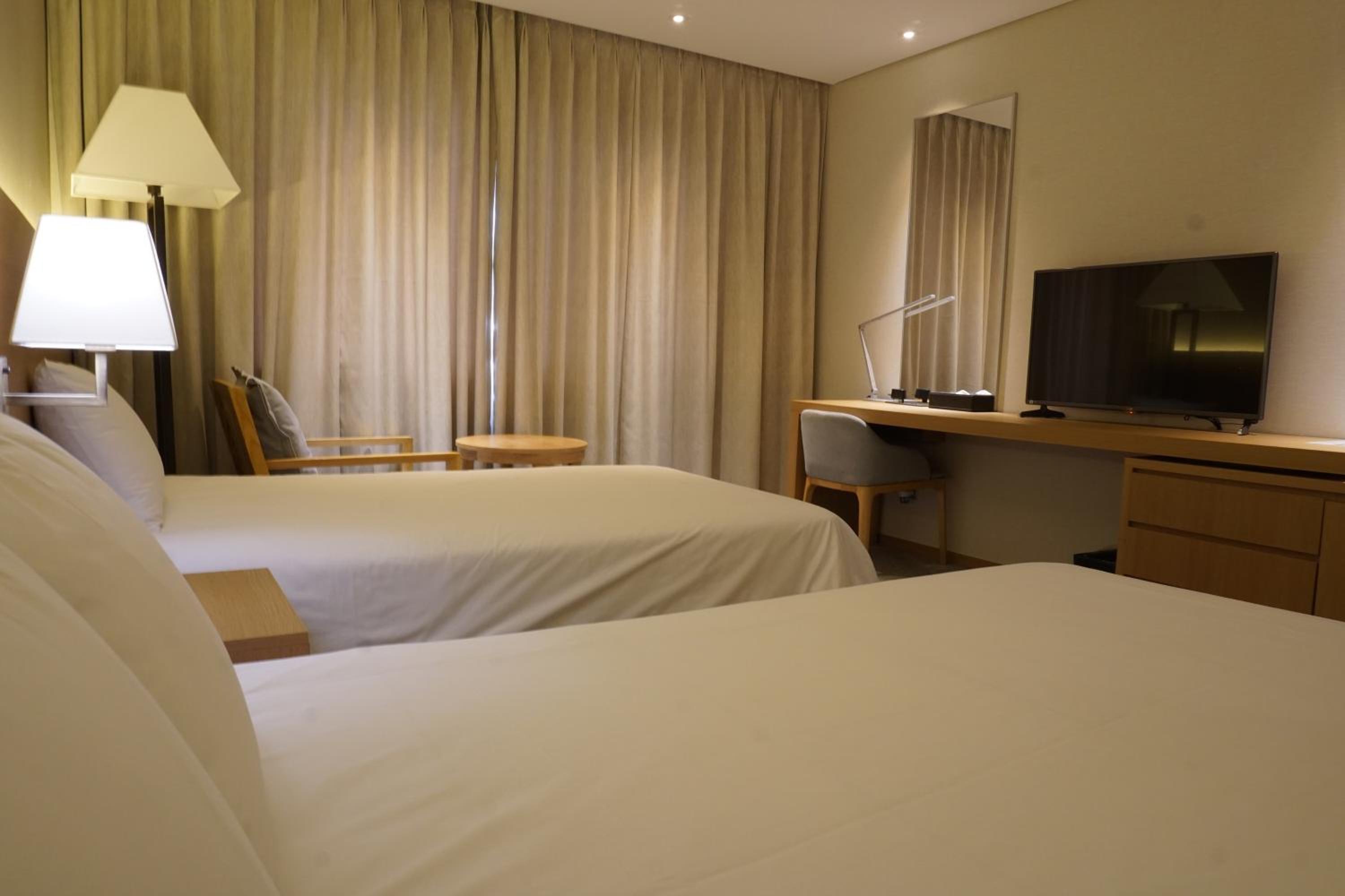 Jeju Vacations - Astar Hotel - Property Image 3