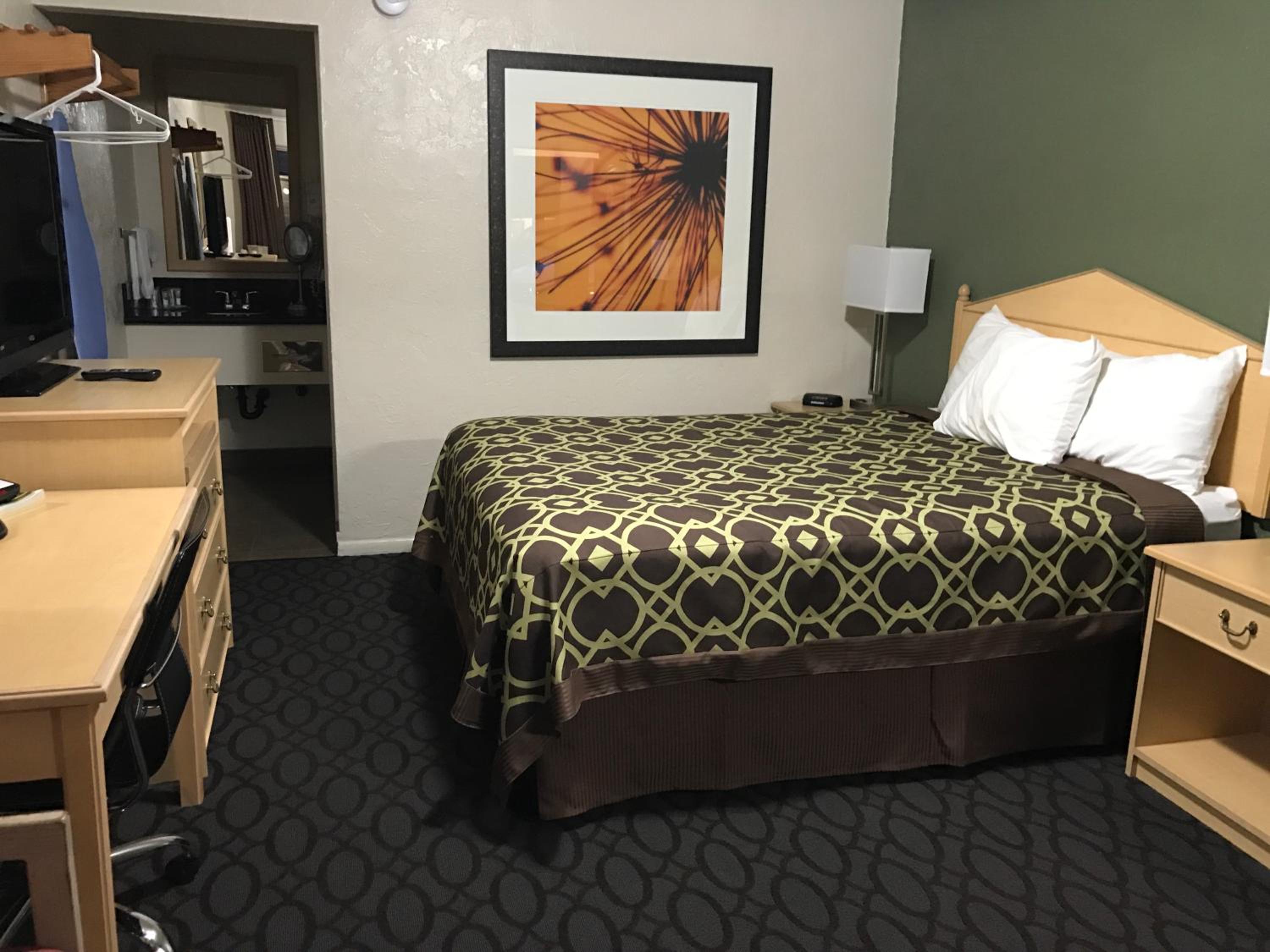 Downtown Inn