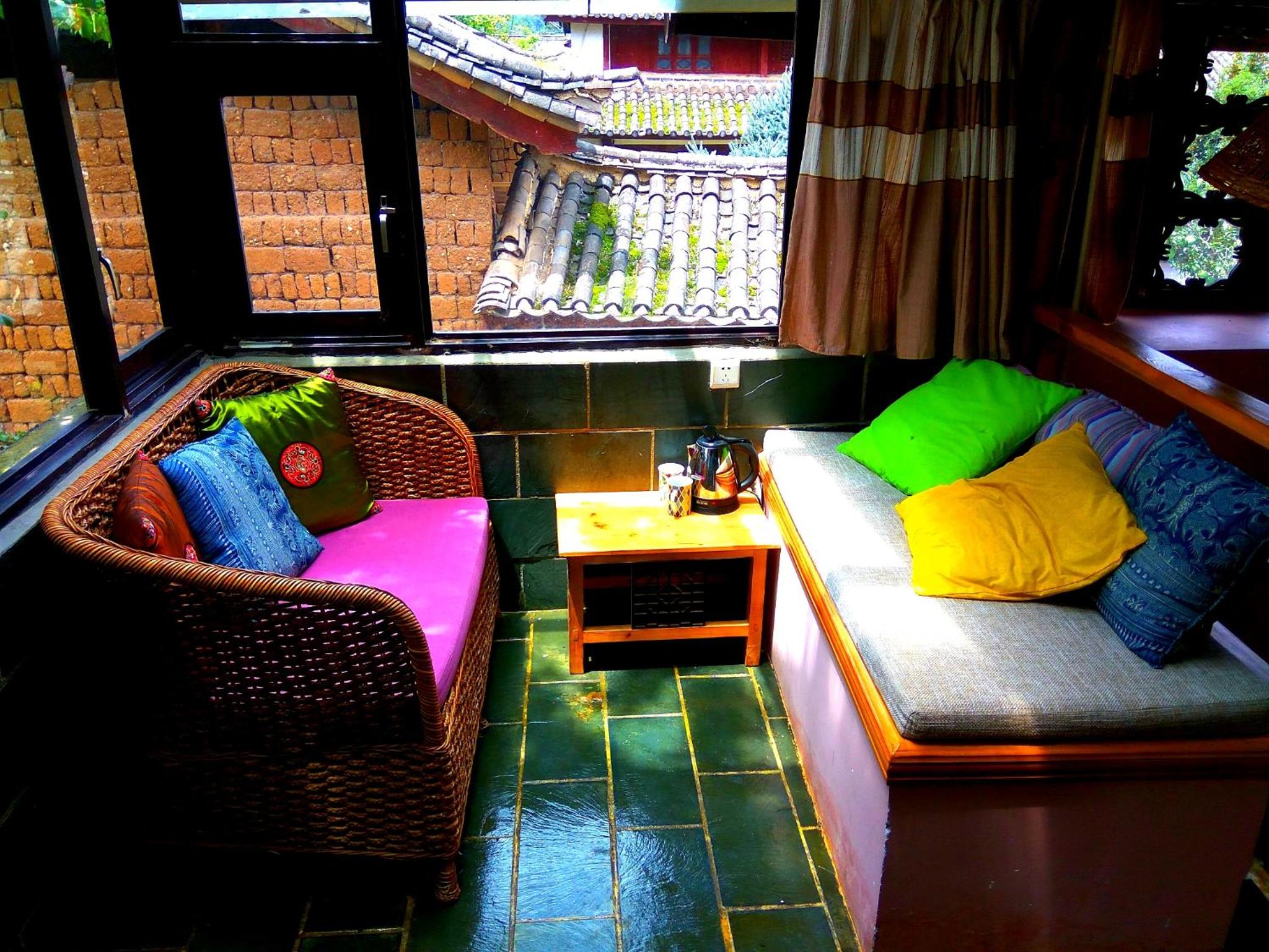 Lijiang Baisha Free Time Designed Hotel