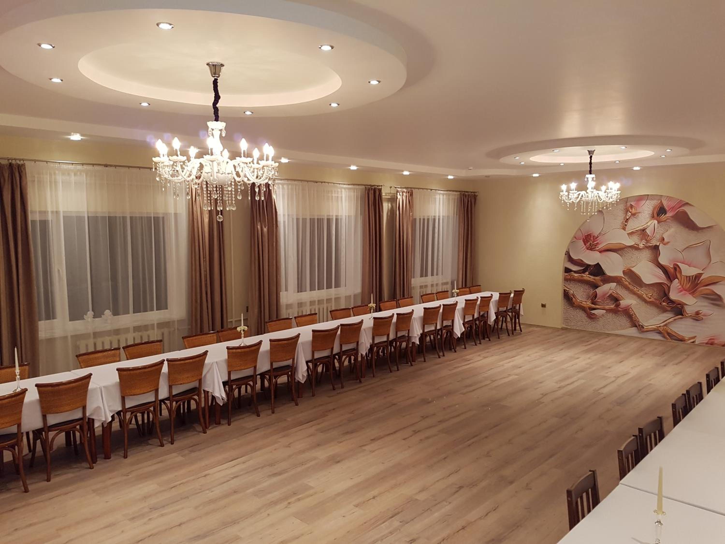 meeting & event spaces